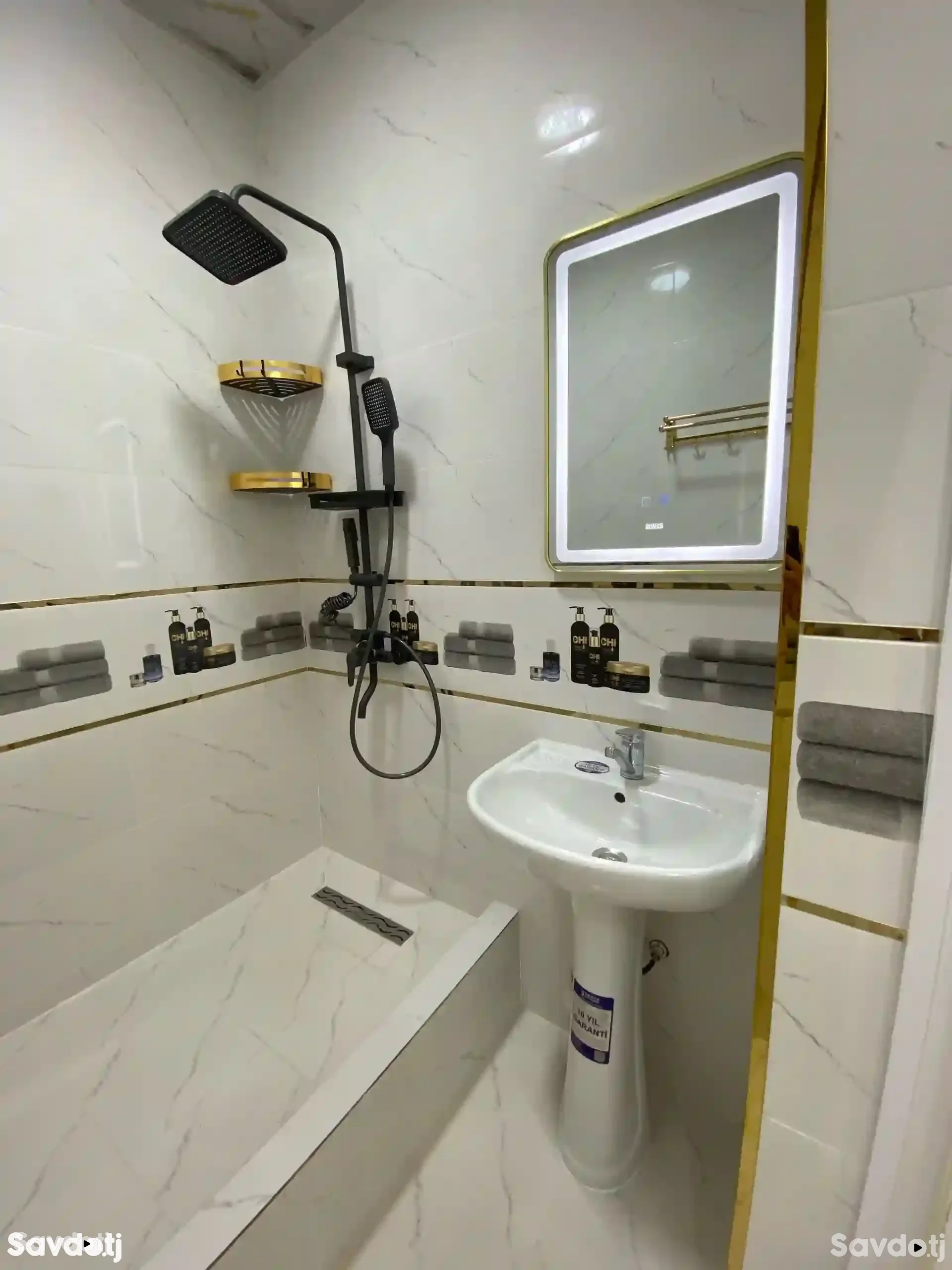2-к квартира, 12 этаж, 68 м², карбоев