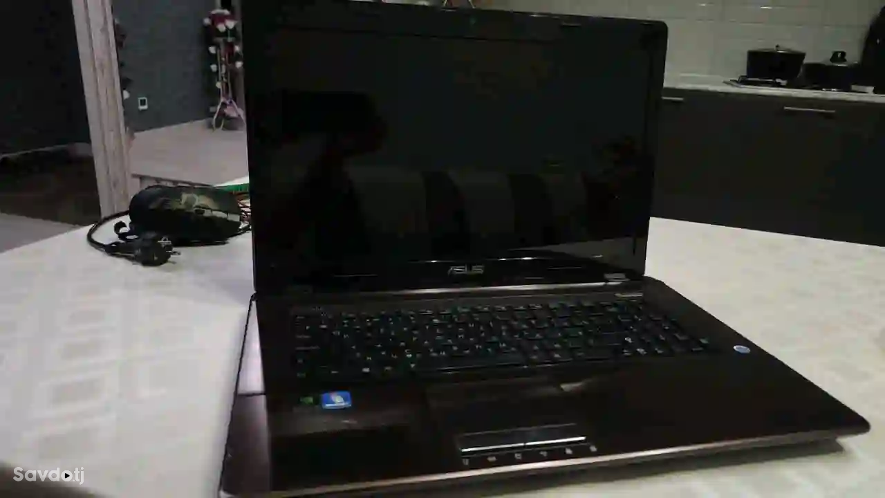 Ноутбук Windows 7 + сумка 