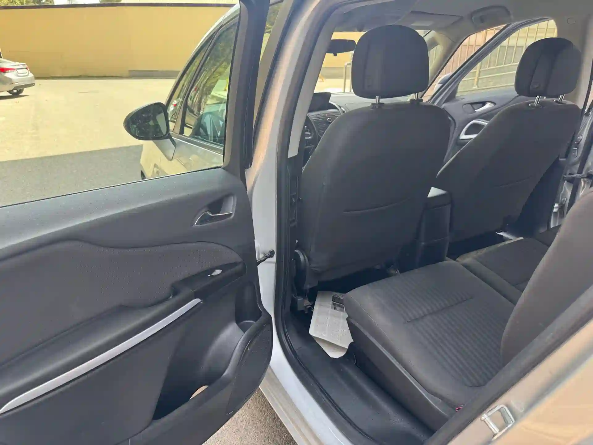 Opel Zafira 2016 — миниатюра 7