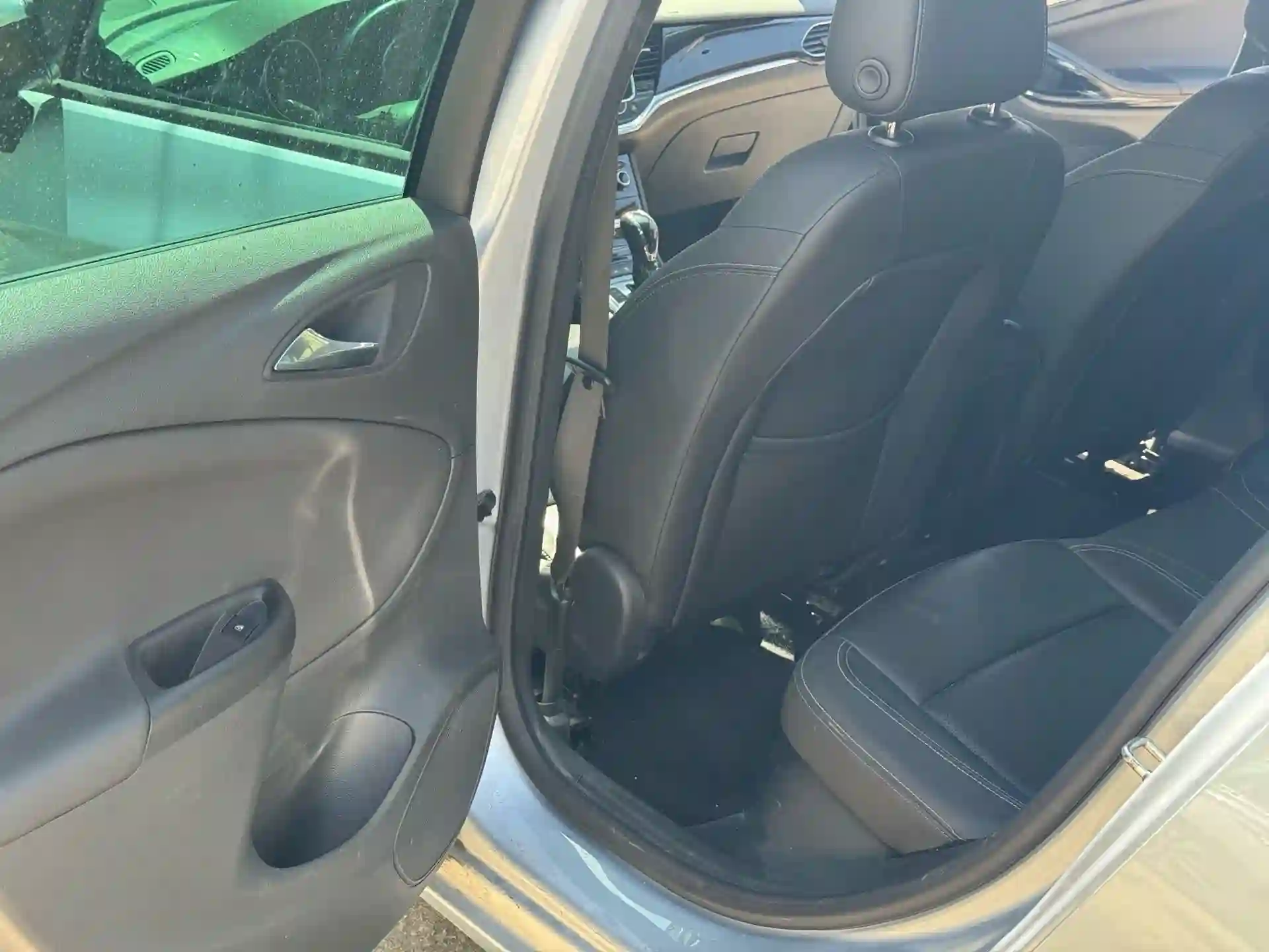 Opel Astra K 2017 — миниатюра 11