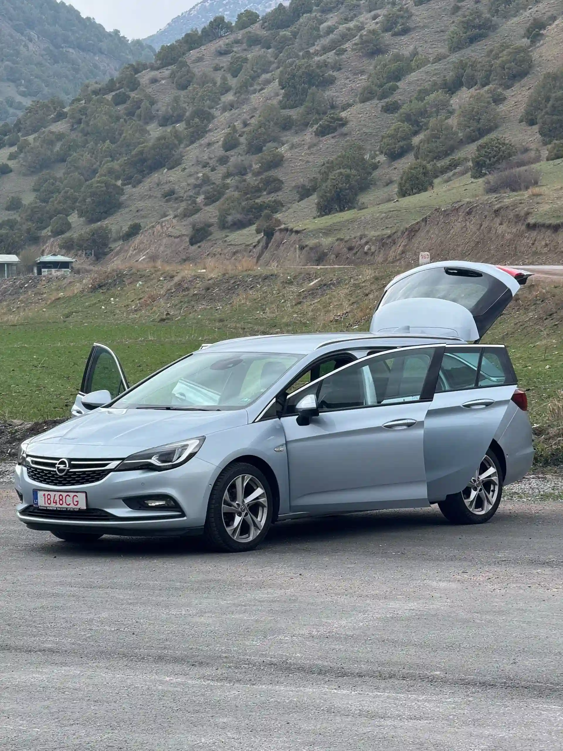 Opel Astra K 2017 — миниатюра 8