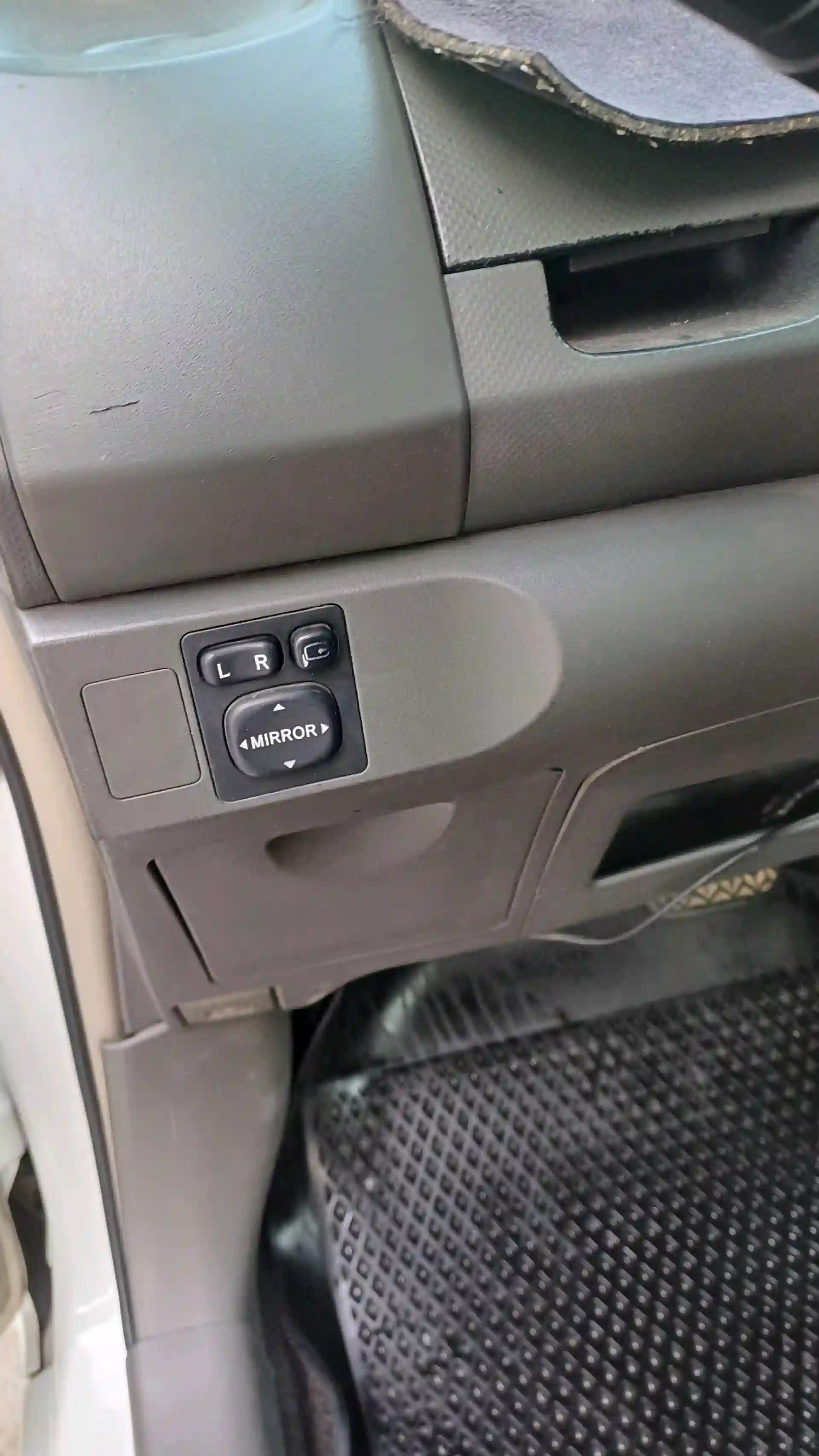 Toyota Vitz 2010
