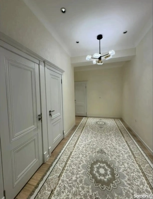 2-комн. квартира, 3 этаж, 60м², Сельхоз Институт дом КФС Рудаки