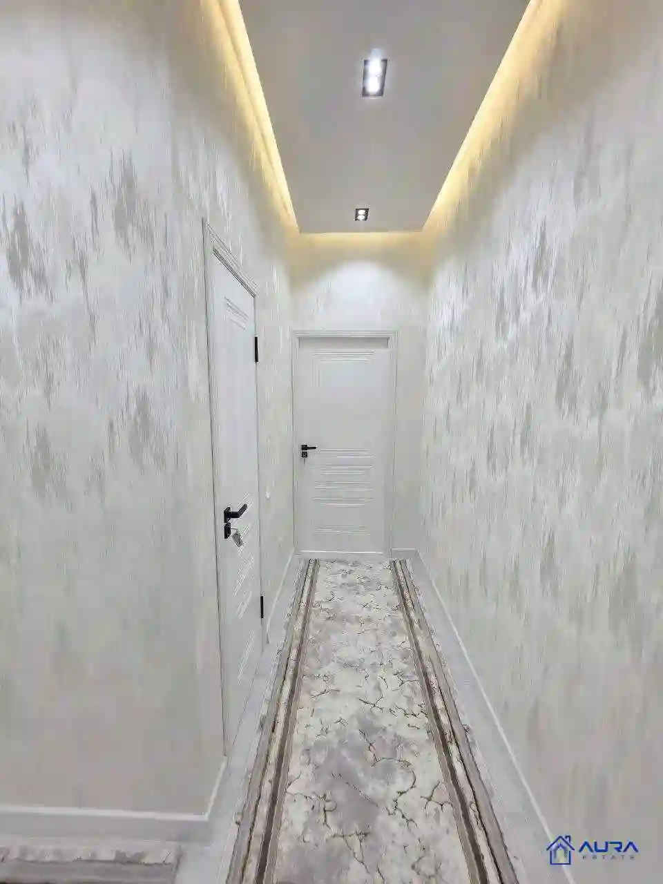 2-к квартира, 3 этаж, 67 м², Фирдавси