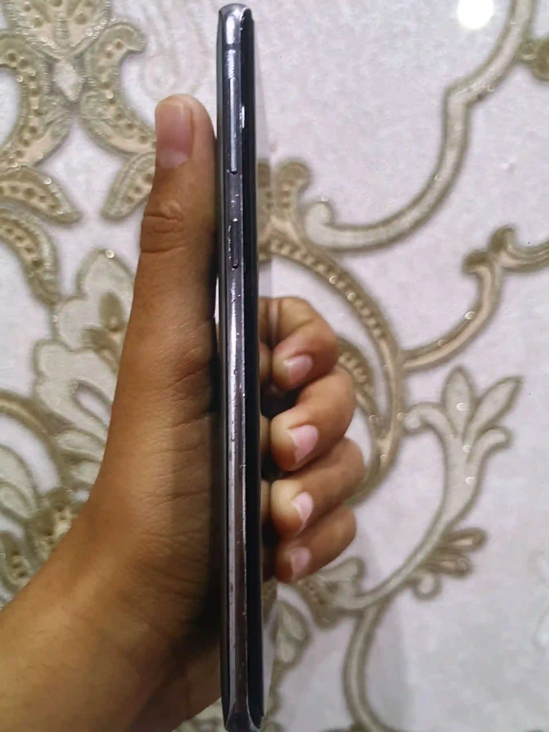 Galaxy S10 — миниатюра 4