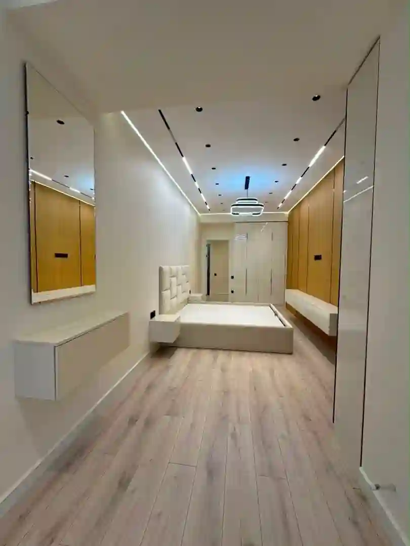 3-к квартира, 14 этаж, 110 м², зелёни базар
