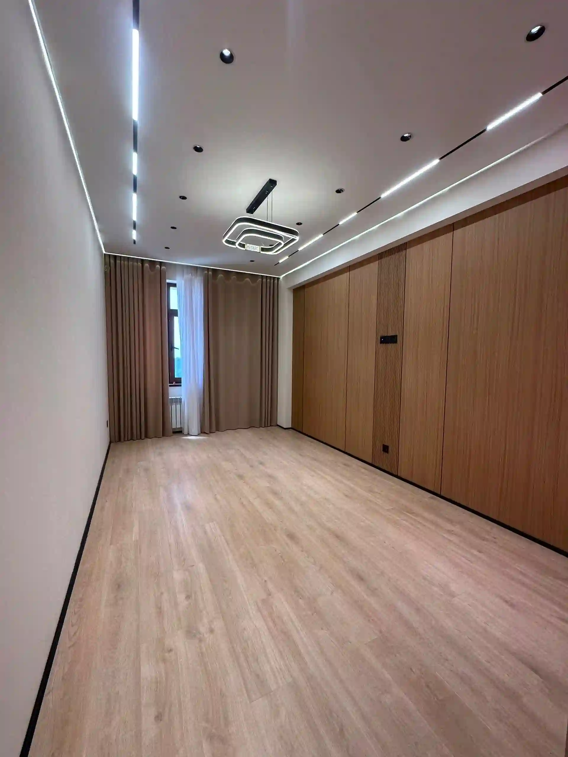 2-к квартира, 13 этаж, 62 м², зелёни базар