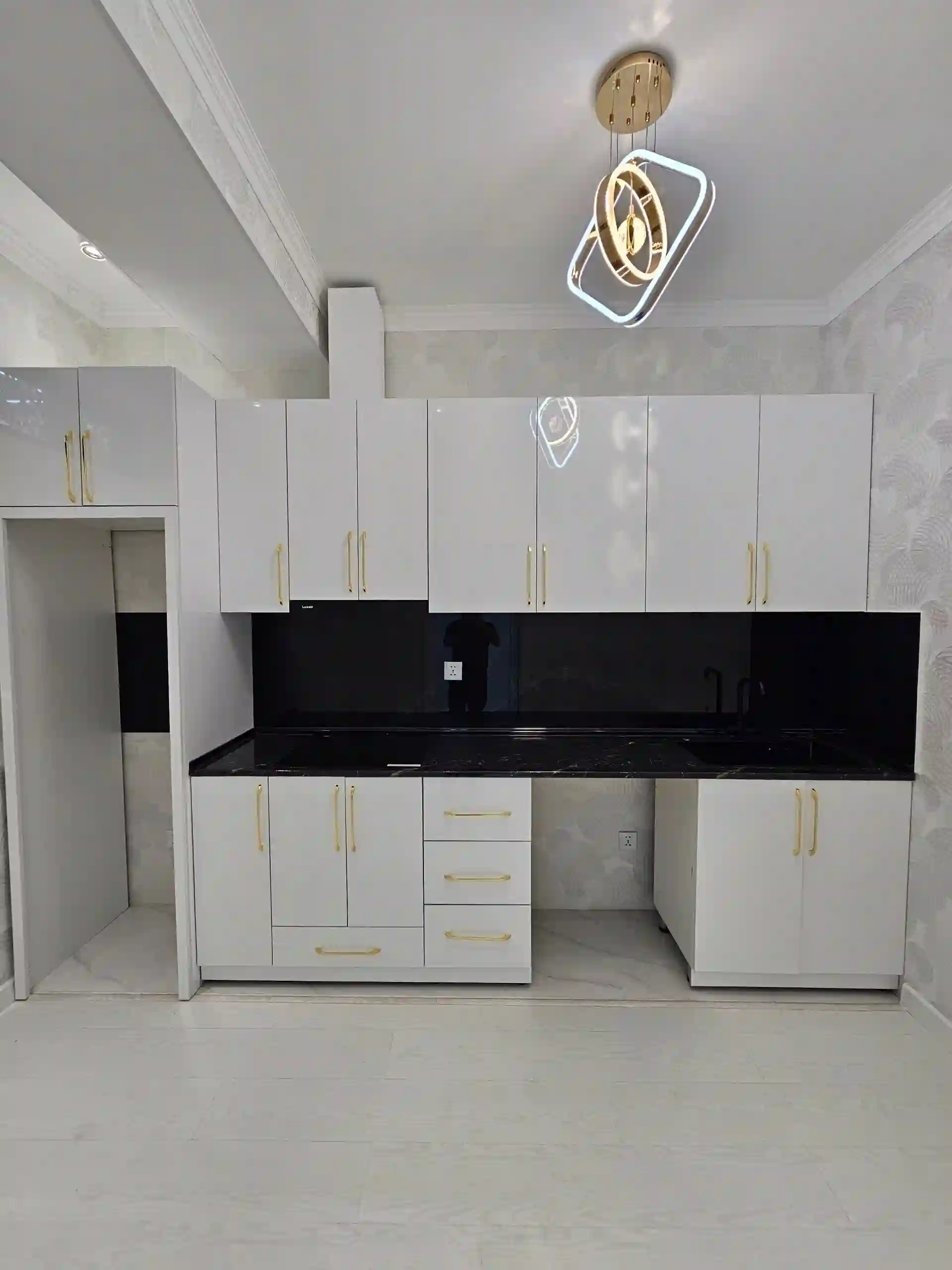 2-к квартира, 4 этаж, 63 м², Сино