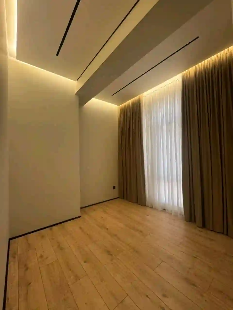 3-к квартира, 13 этаж, 101 м², Овир