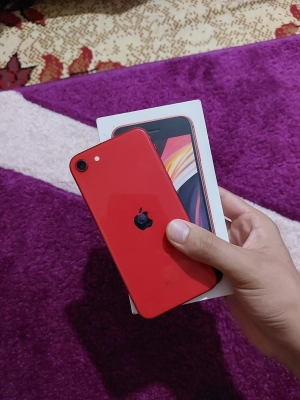 Apple IPhone se 128 gb