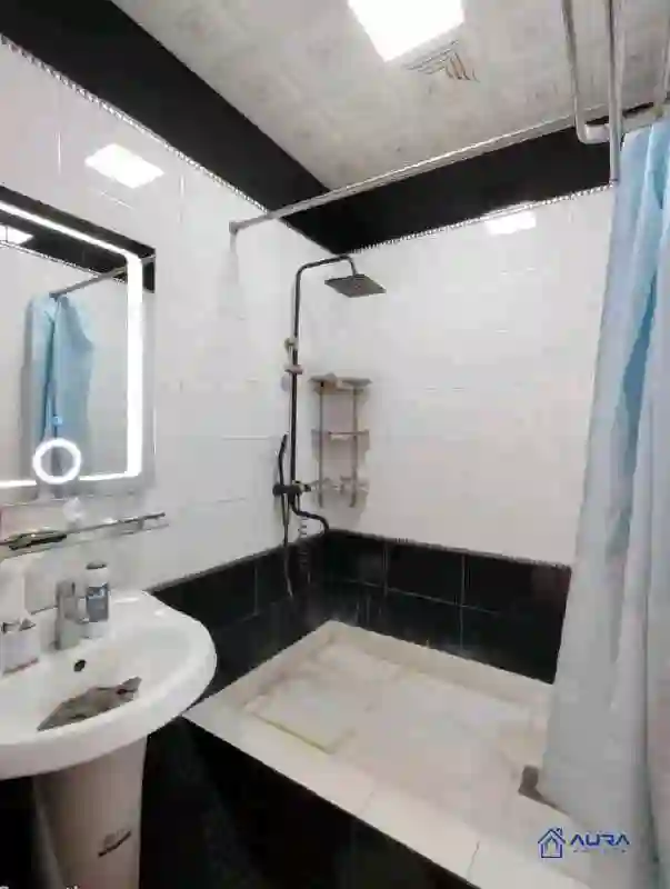 3-к квартира, 7 этаж, 98 м², Фирдавси