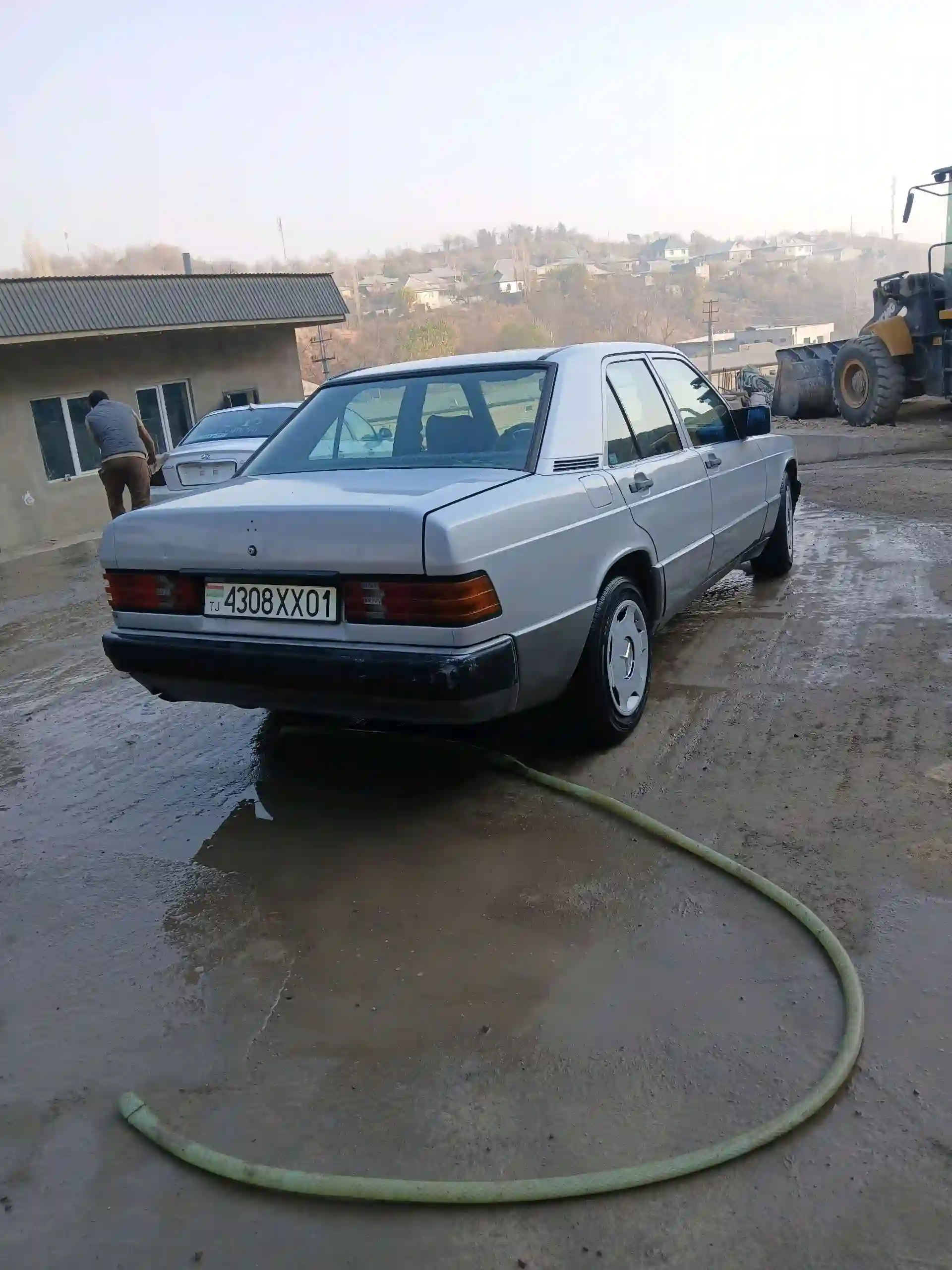 Mercedes-benz W201 1989 — миниатюра 3