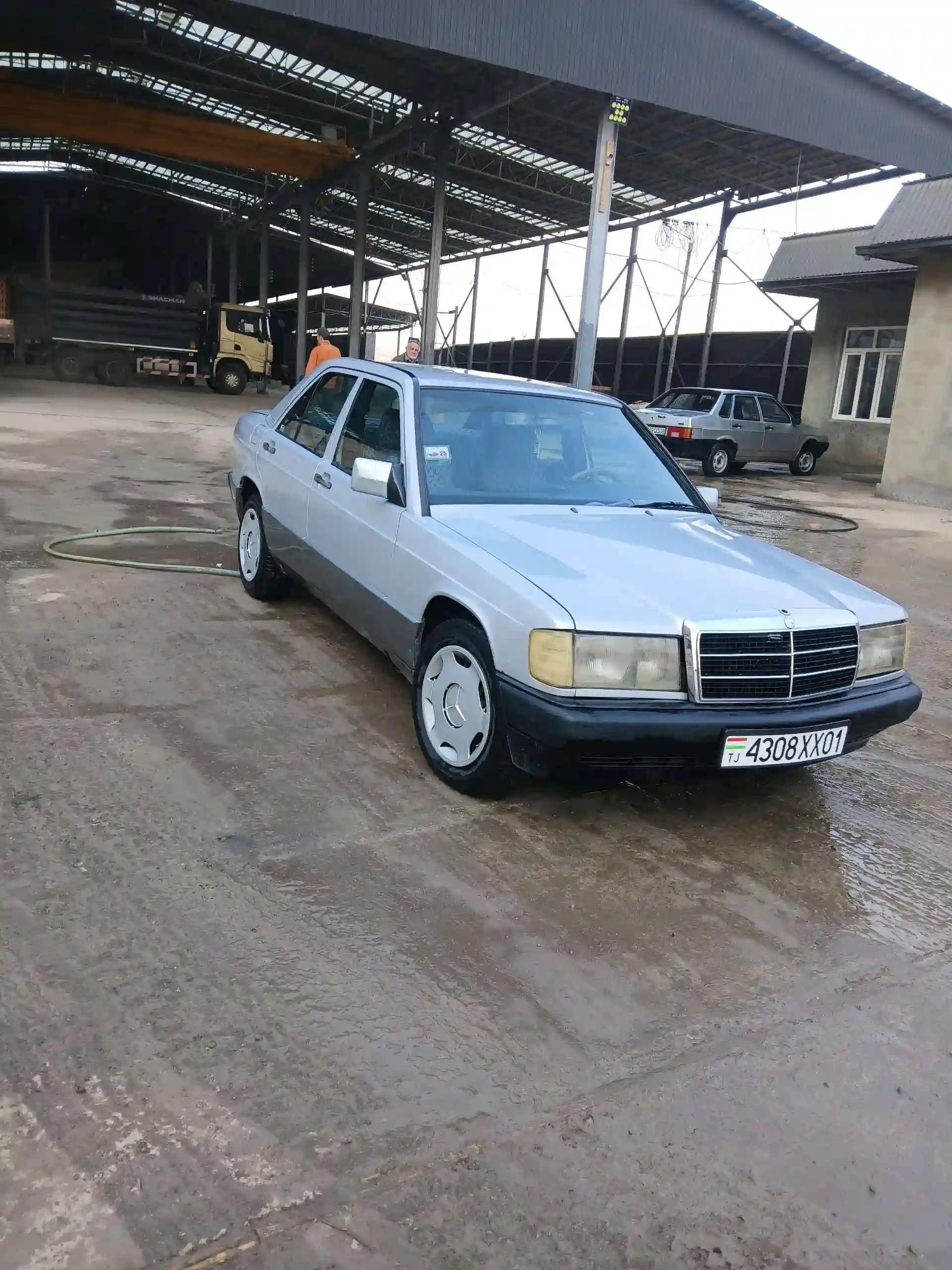 Mercedes-benz W201 1989 — миниатюра 5