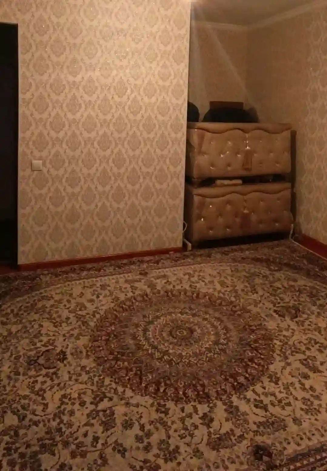 2-к квартира, 3 этаж, 44 м², Шоҳмансур