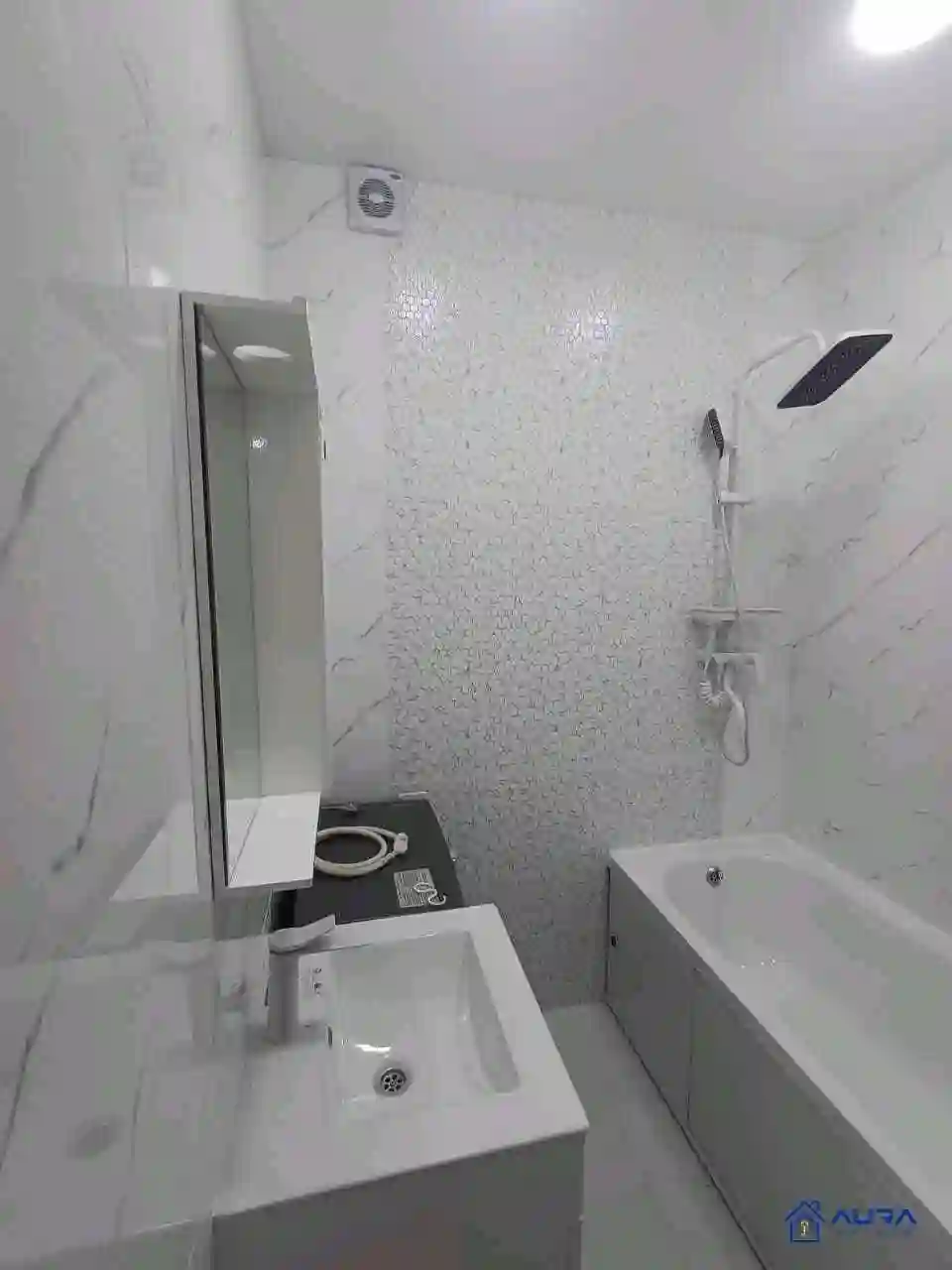 2-к квартира, 5 этаж, 63 м², Сино