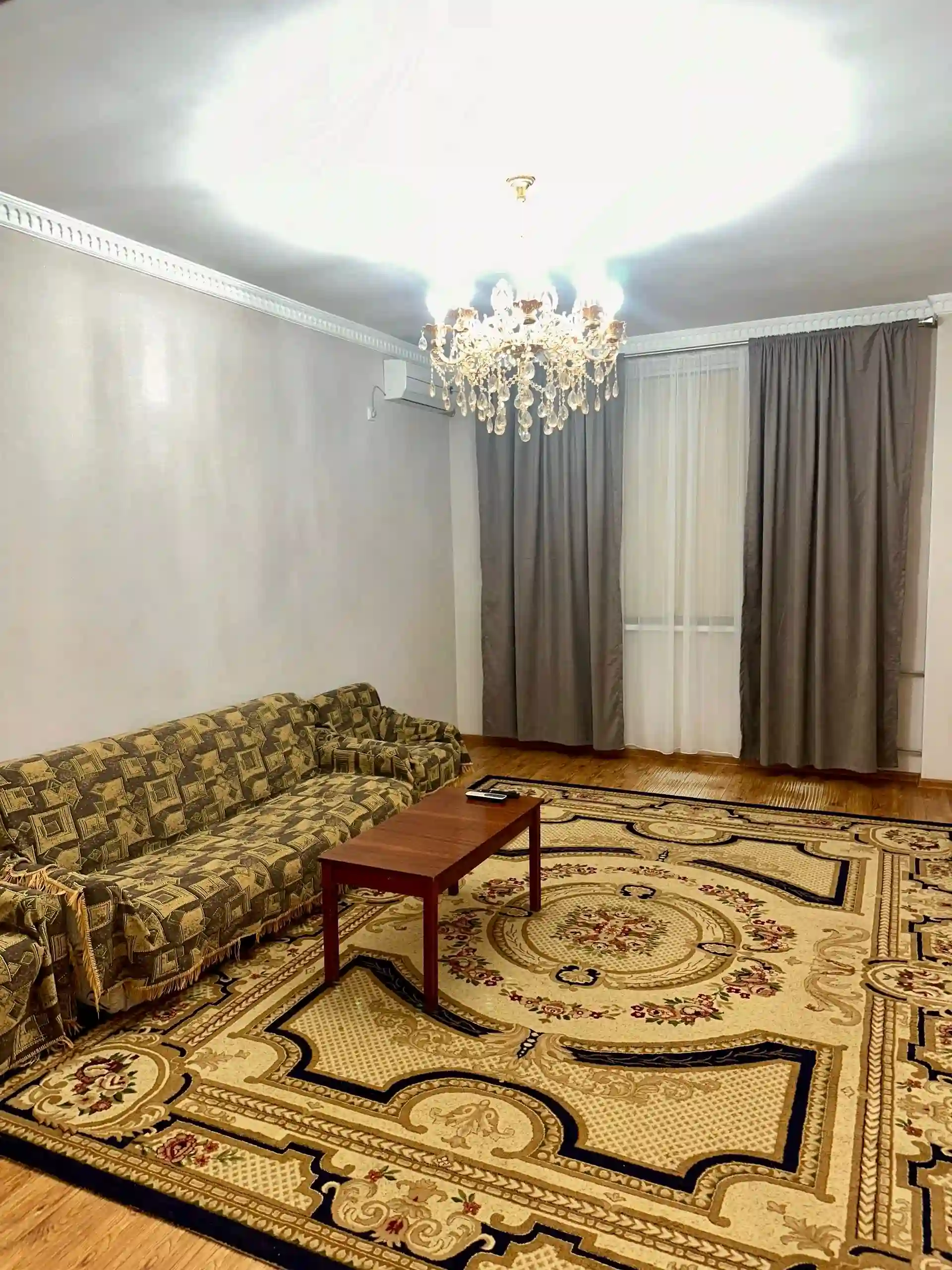 2-к квартира, 6 этаж, 76 м², И.Сомони