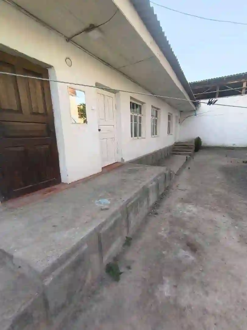 1 этажный, 4-комн. дом, 576 м², 576 соток, ш Бохтар