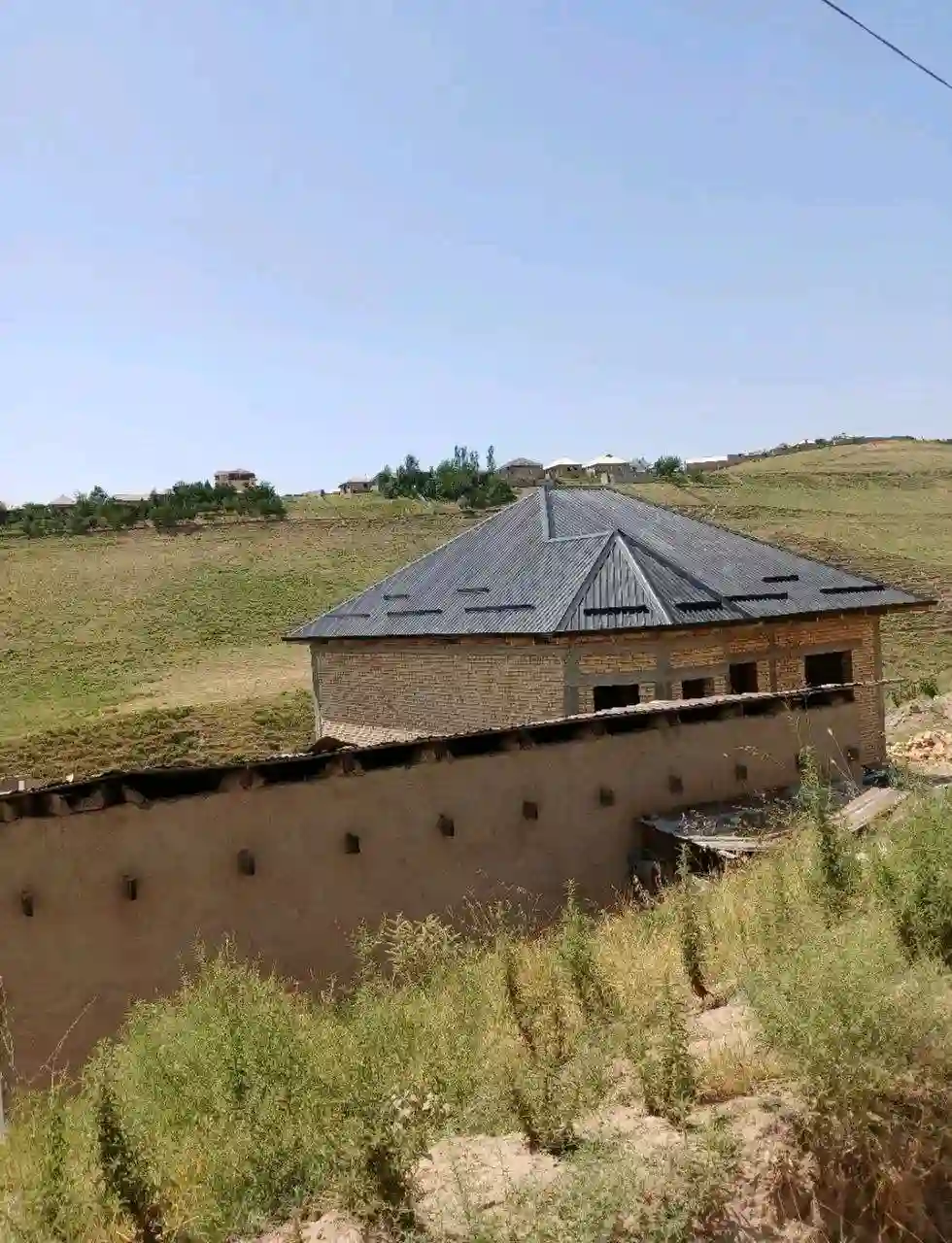 1 этажный, 4-комн. дом, 100 м², 3 соток, Шохмансур