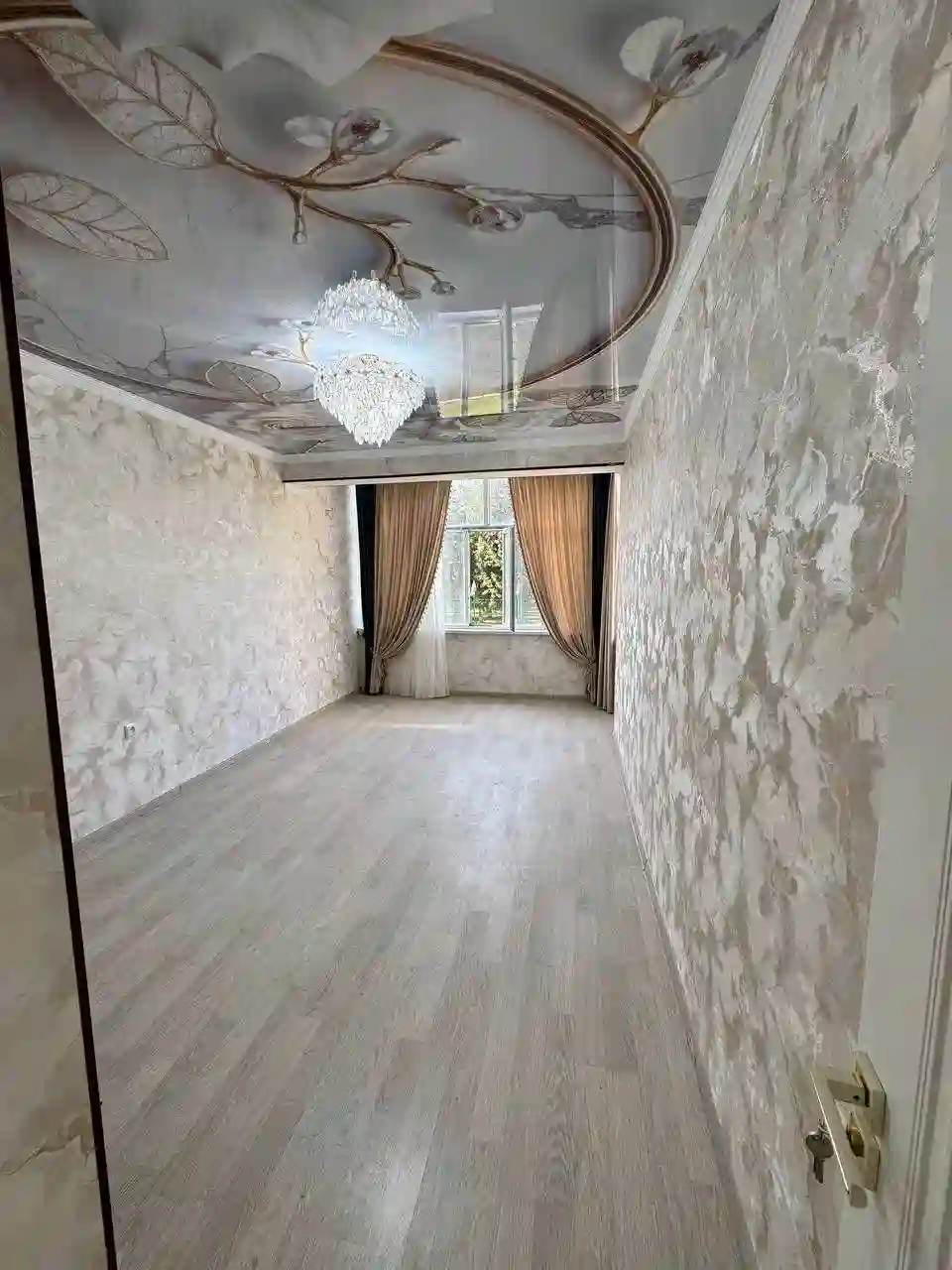2-к квартира, 2 этаж, 53 м², Сино