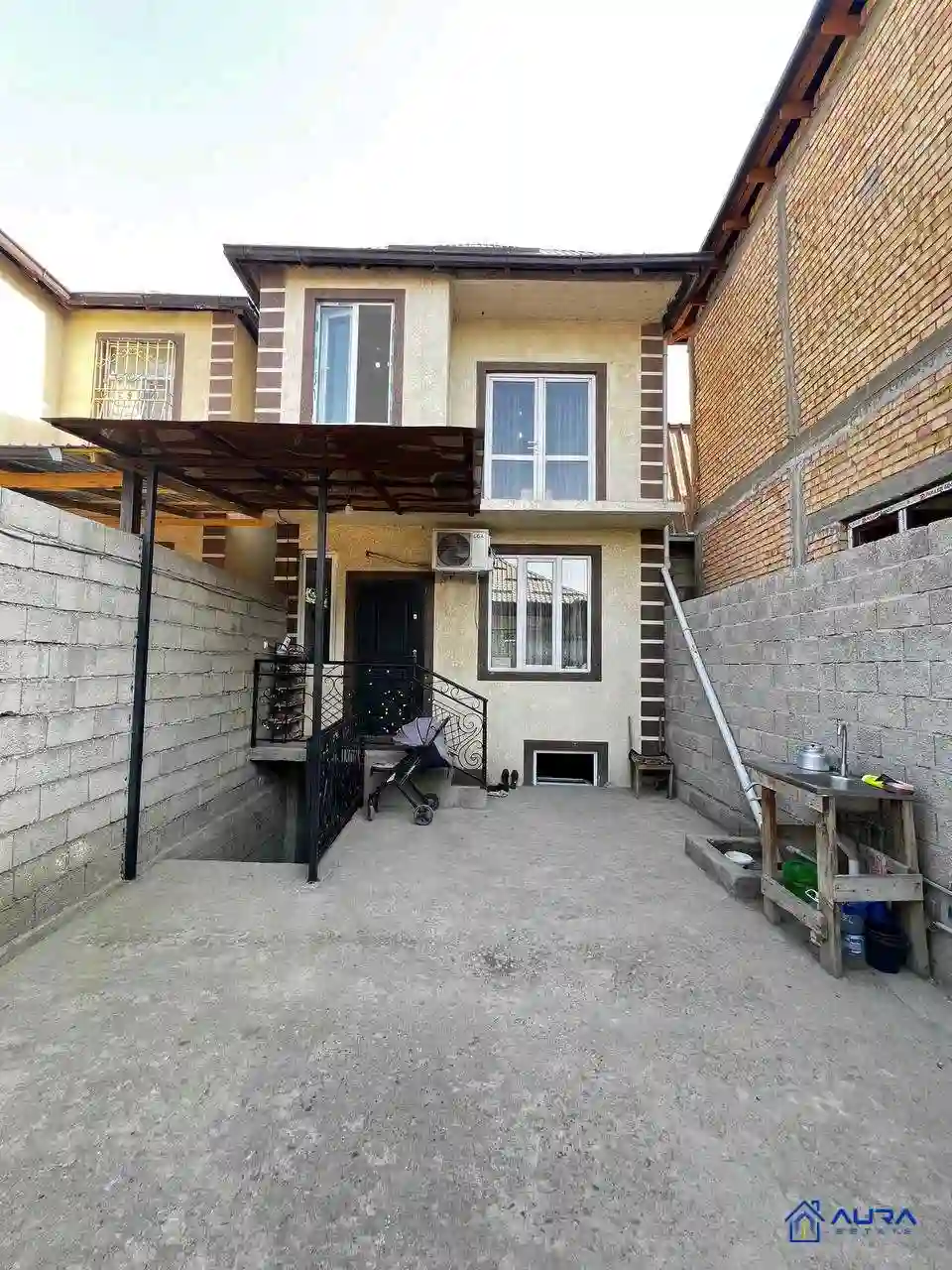3-к квартира, 3 этаж, 100 м², Фирдавси