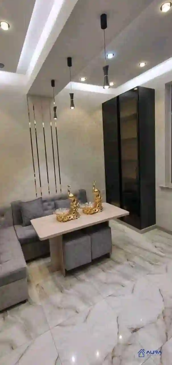3-к квартира, 5 этаж, 110 м², Фирдавси