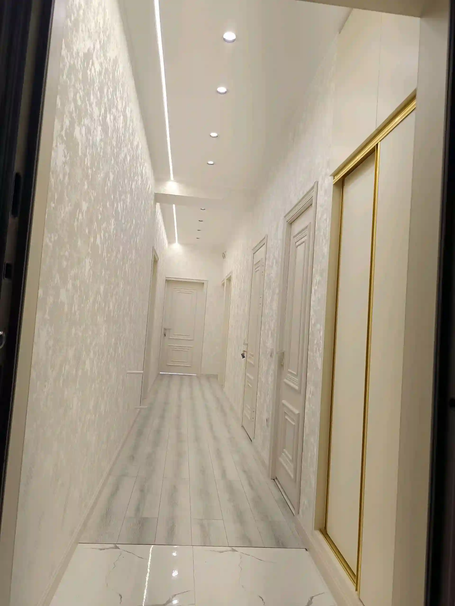 3-к квартира, 15 этаж, 68 м², н.Сино автовокзал 83 мкр