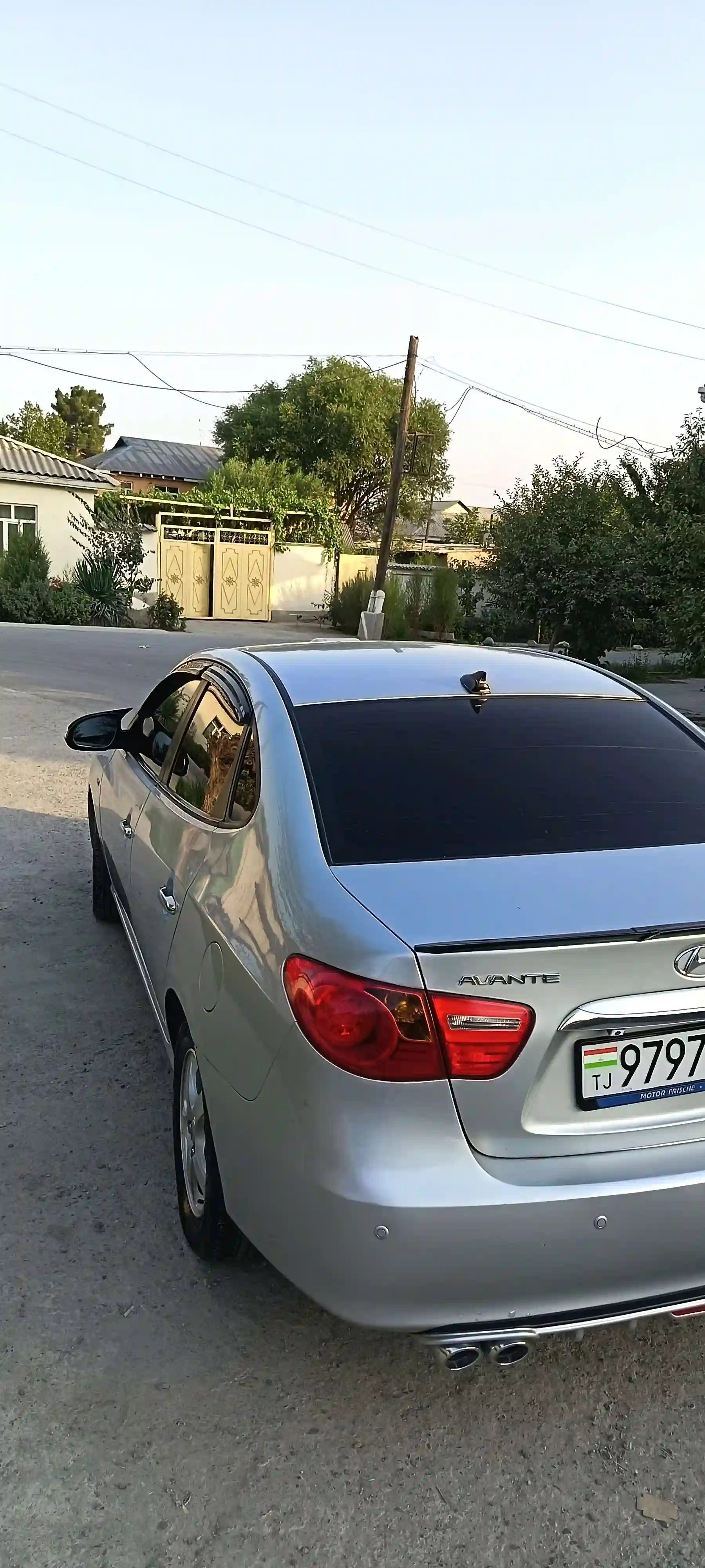 Hyundai Avante 2010