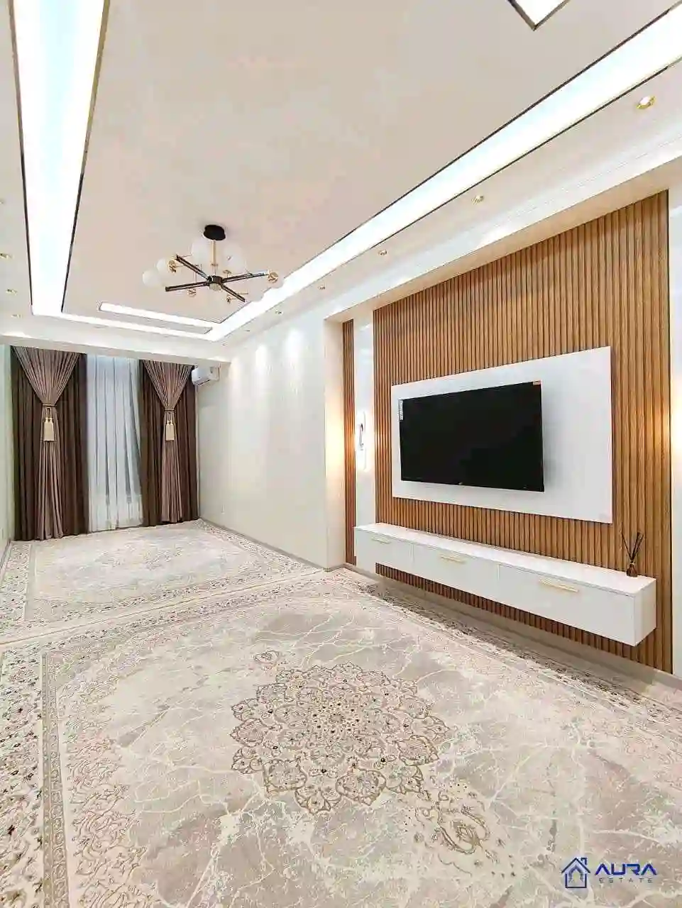 3-к квартира, 2 этаж, 117 м², Сино