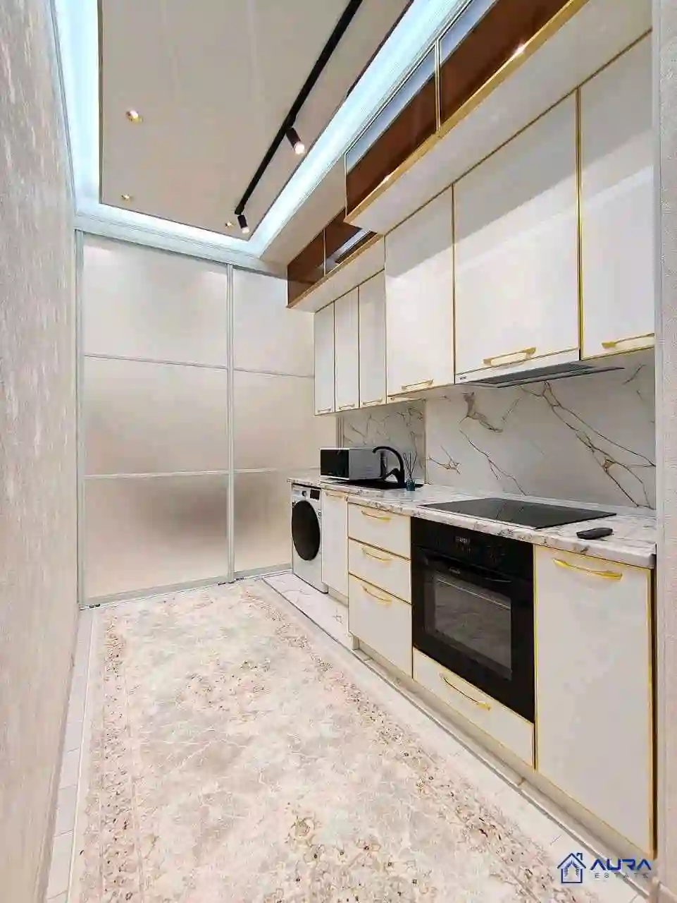 3-к квартира, 2 этаж, 117 м², Сино