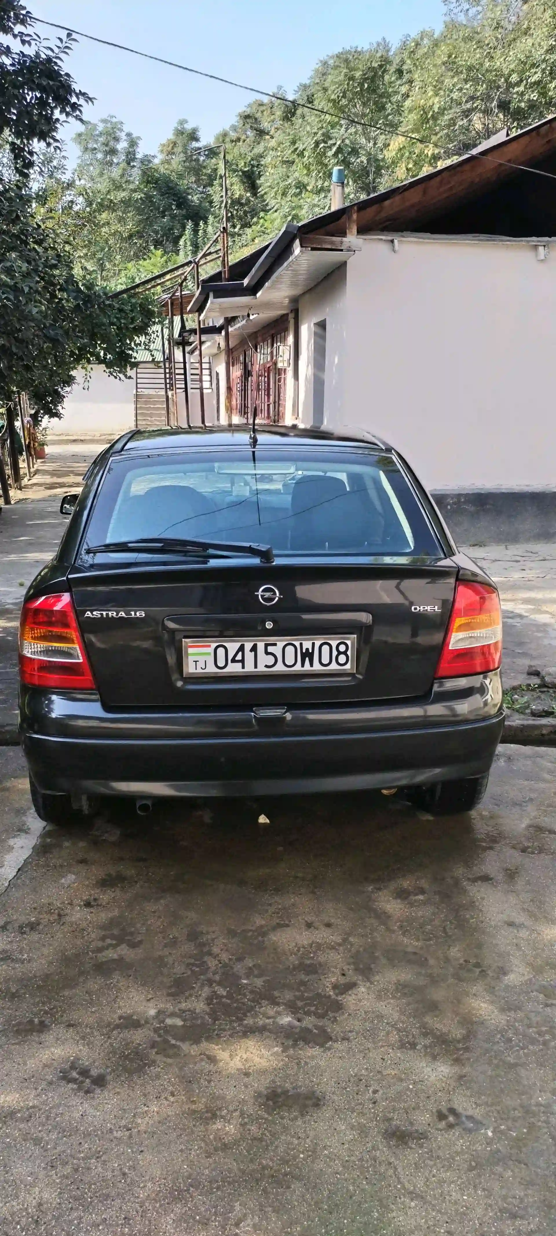 Opel Astra j 2001