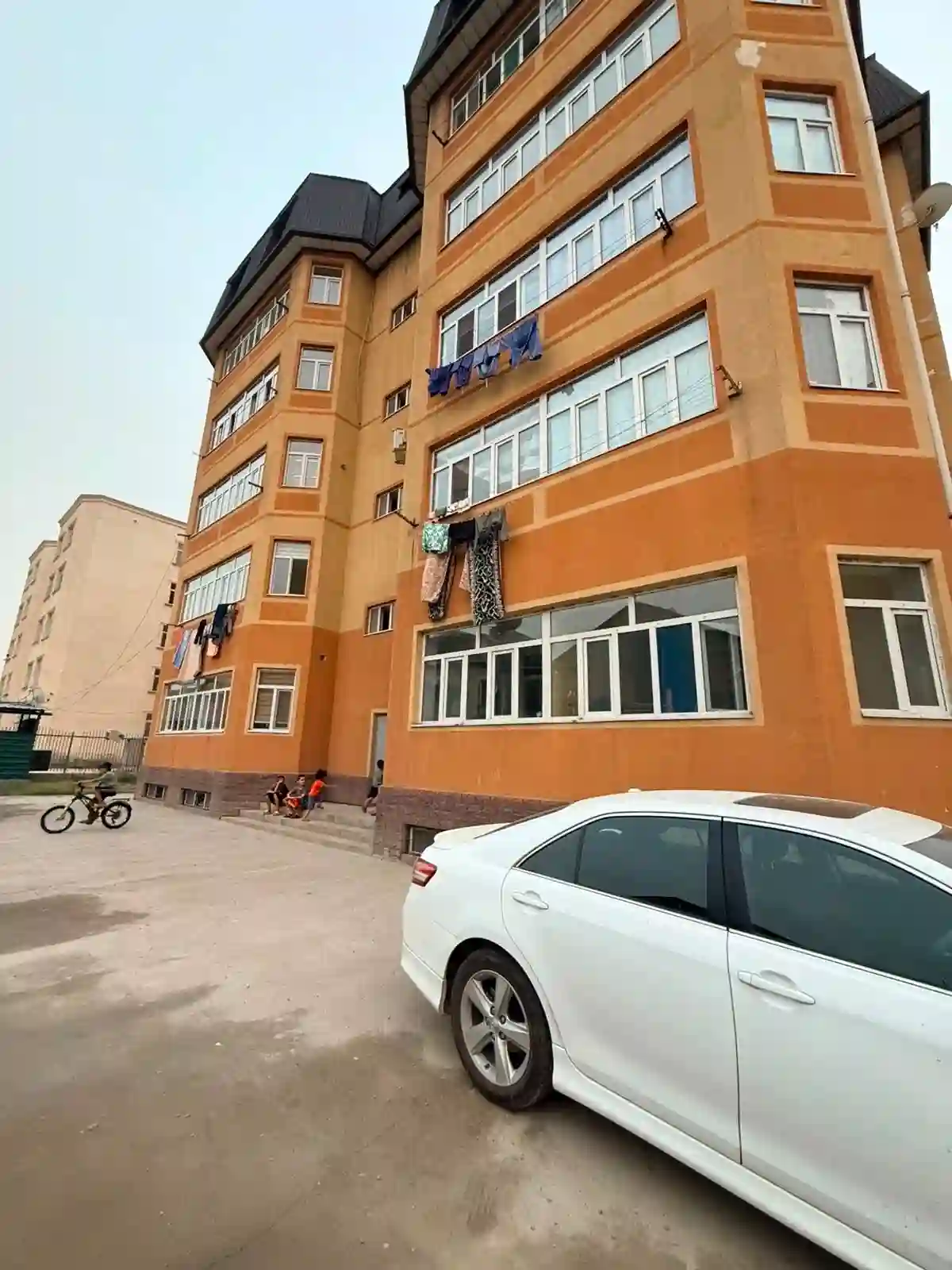 3-к квартира, 2 этаж, 80 м², Ҳайкали шурон