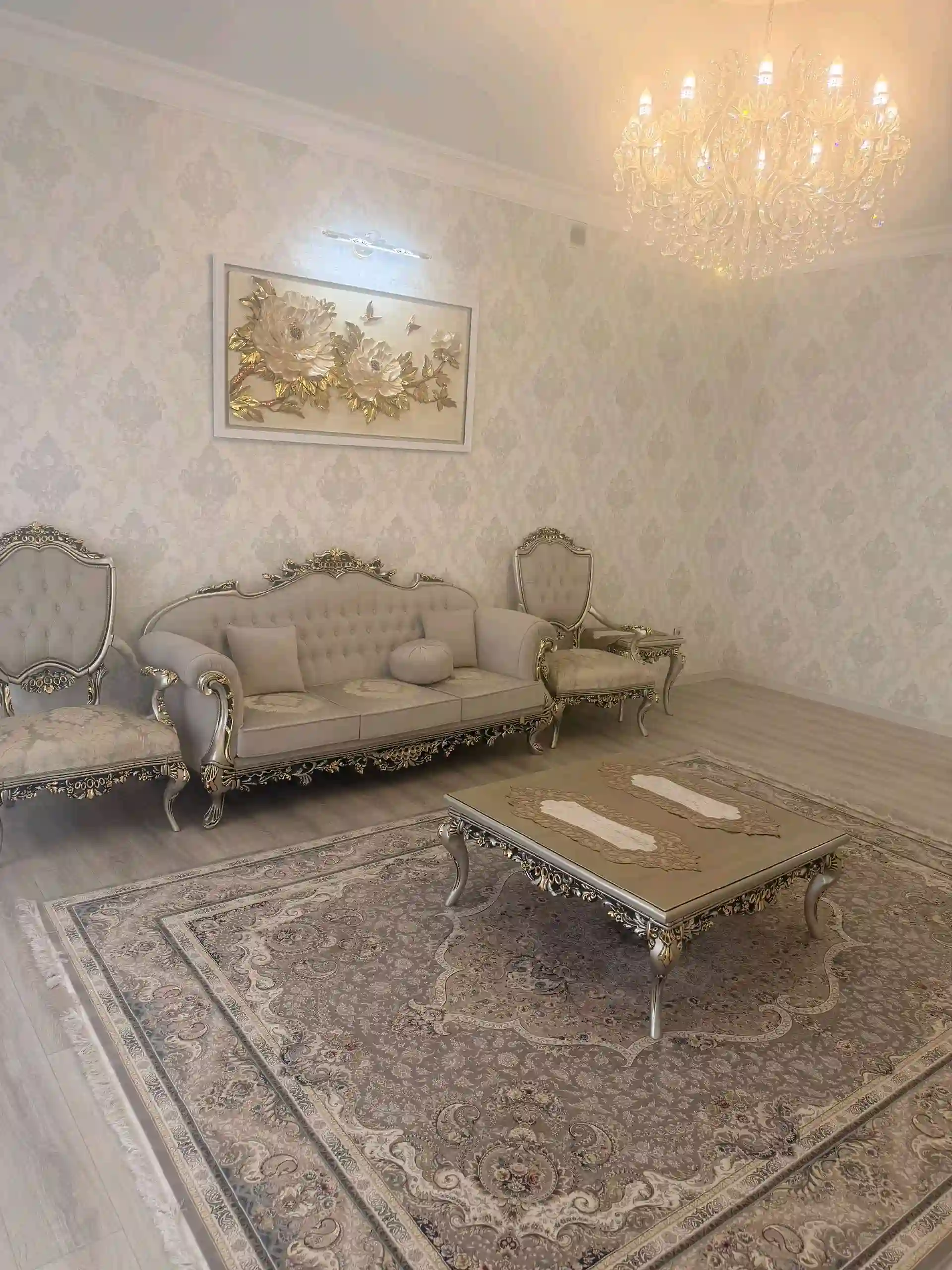 3 этажный, 10-комн. дом, 440 м², 6 соток, фирдавси