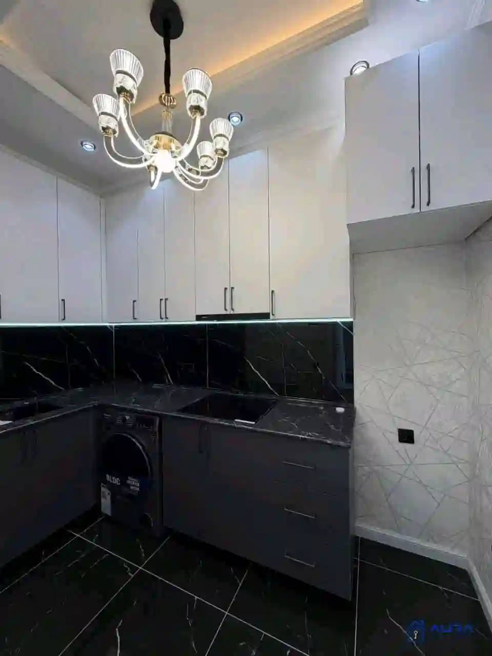 2-к квартира, 9 этаж, 65 м², Сино