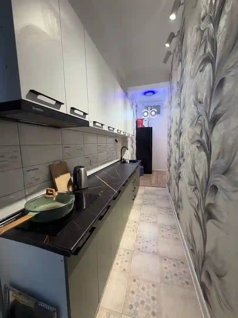 3-к квартира, 5 этаж, 130 м², дос печать пушти ситора