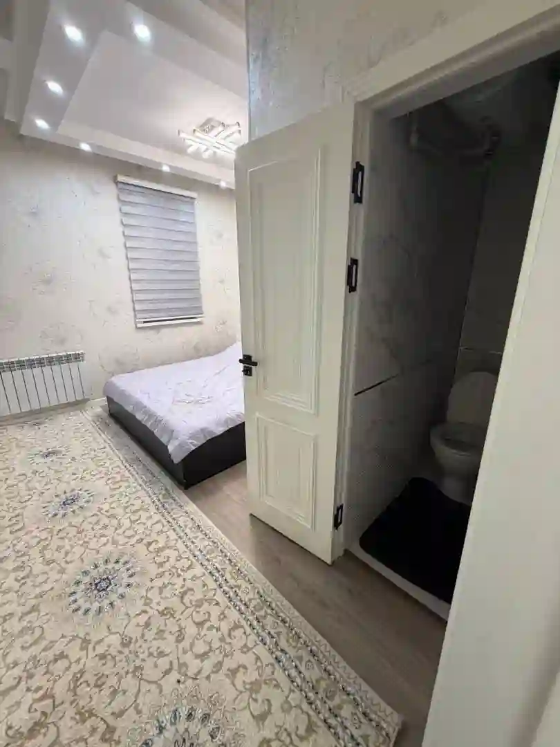 3-к квартира, 5 этаж, 130 м², дос печать пушти ситора