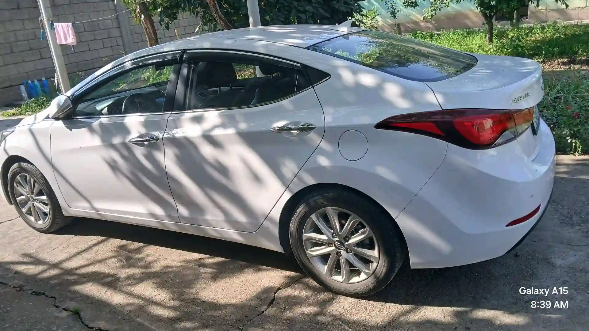 Hyundai Avante 2015