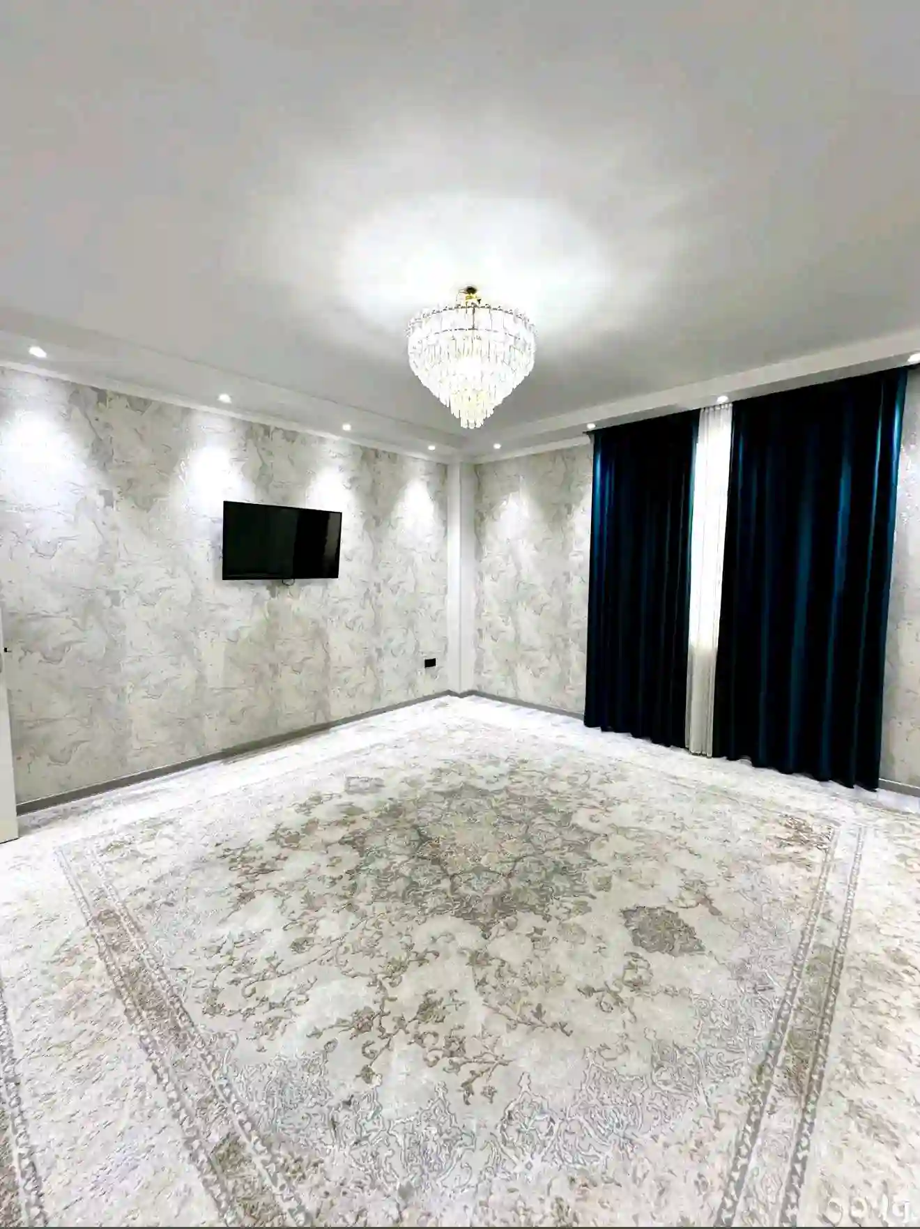 2-к квартира, 11 этаж, 56 м², Фирдавси