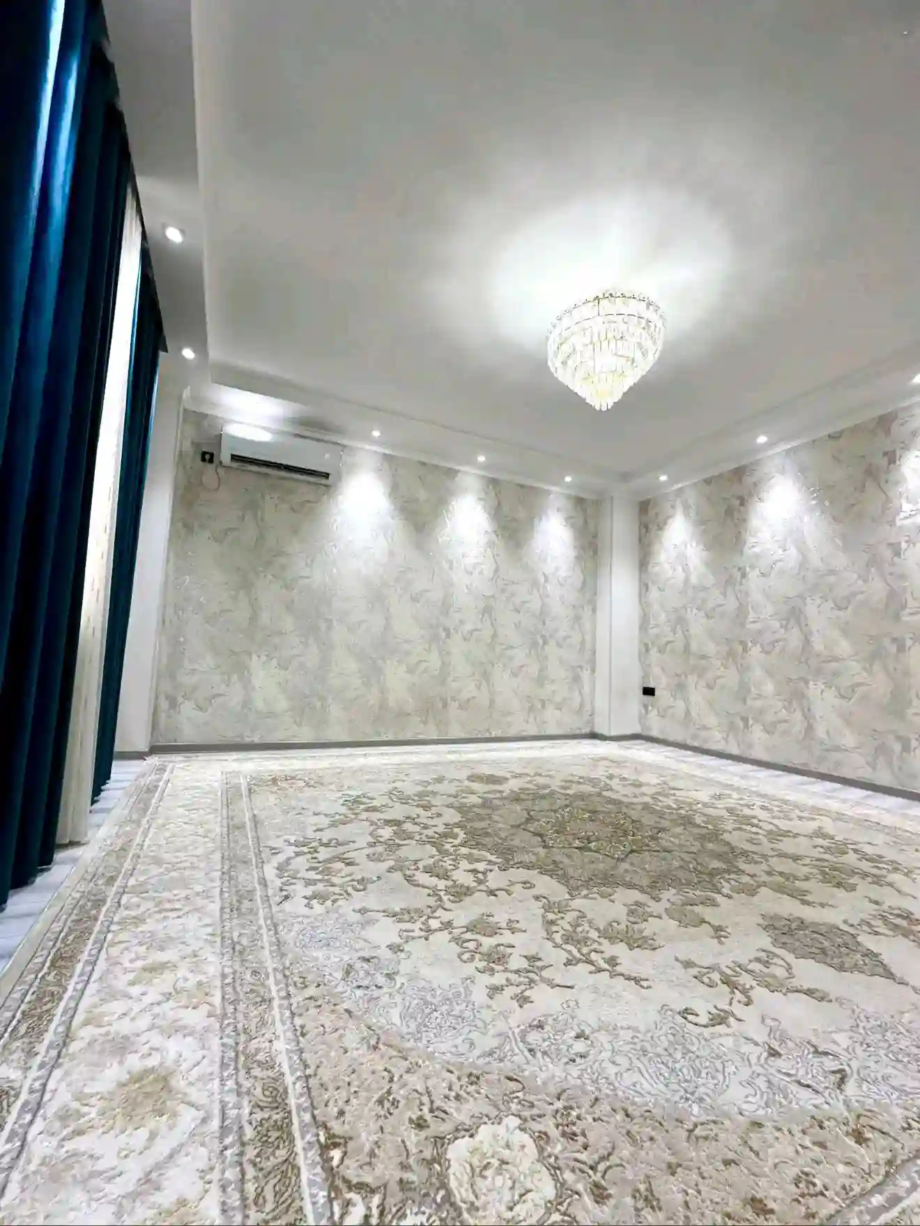 2-к квартира, 11 этаж, 56 м², Фирдавси
