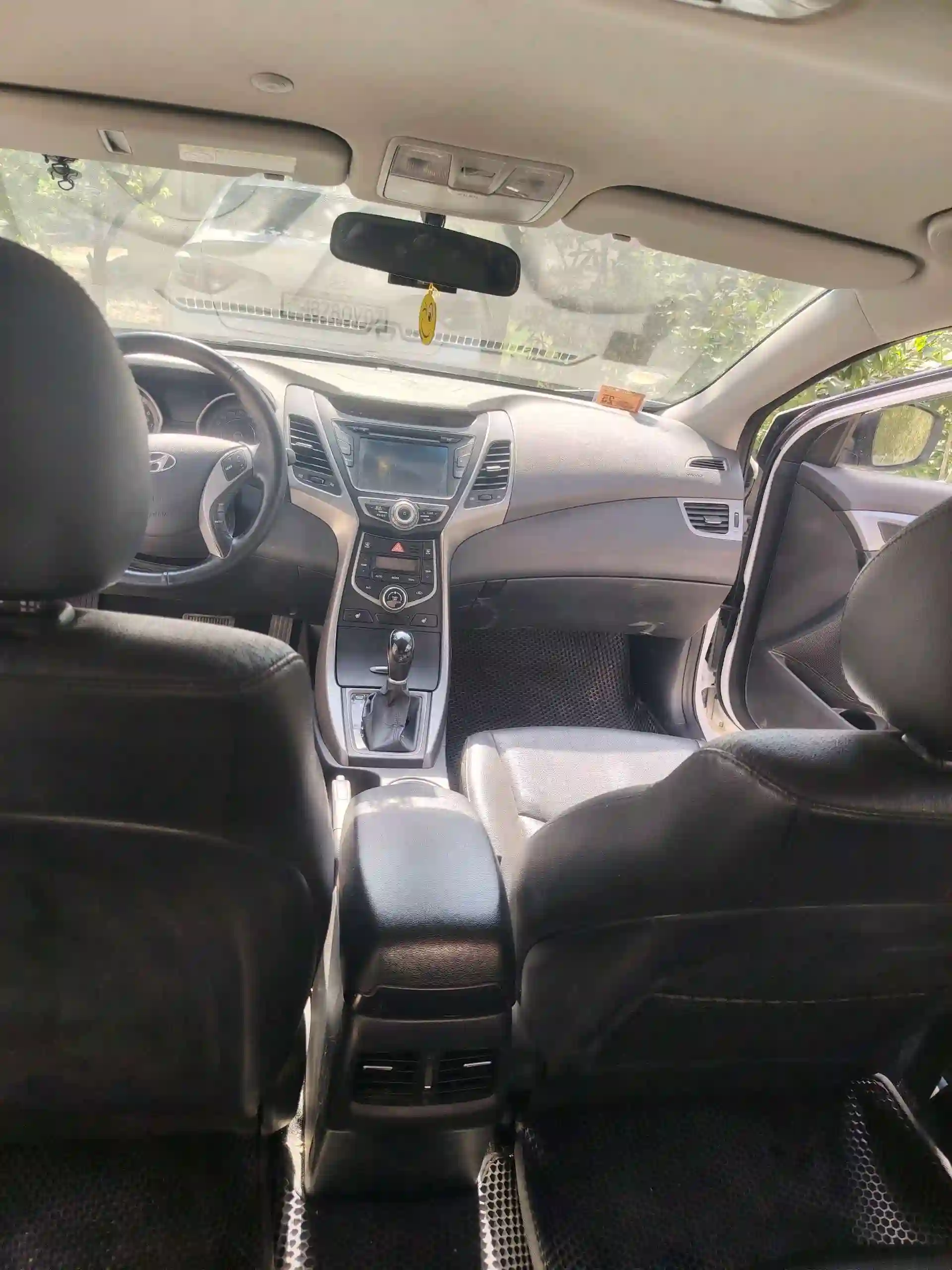 Hyundai Avante 2015