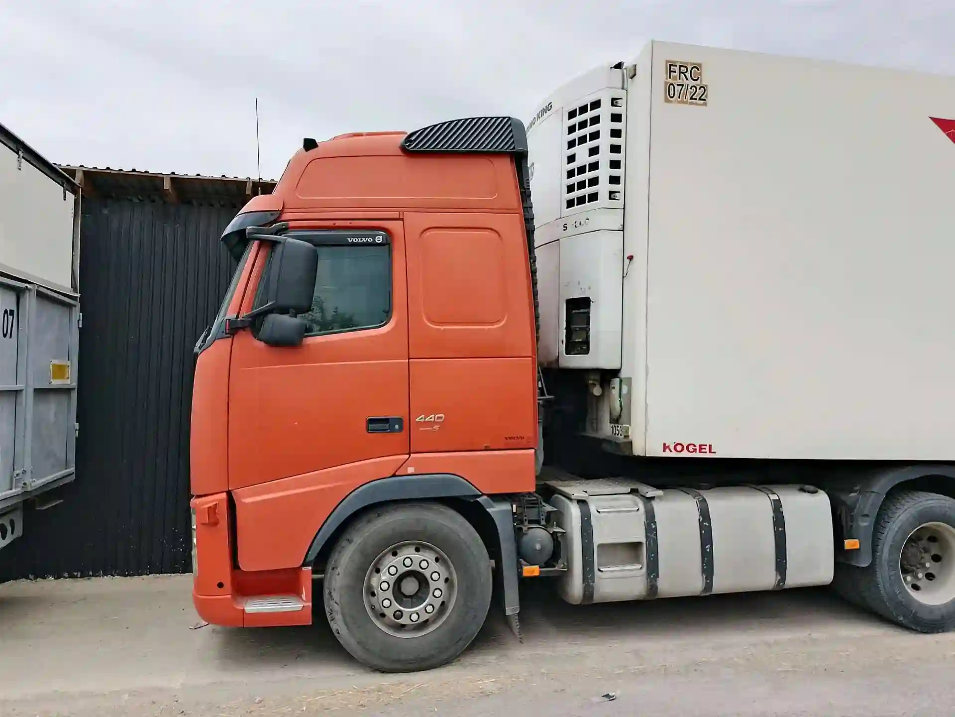 Тягач Volvo