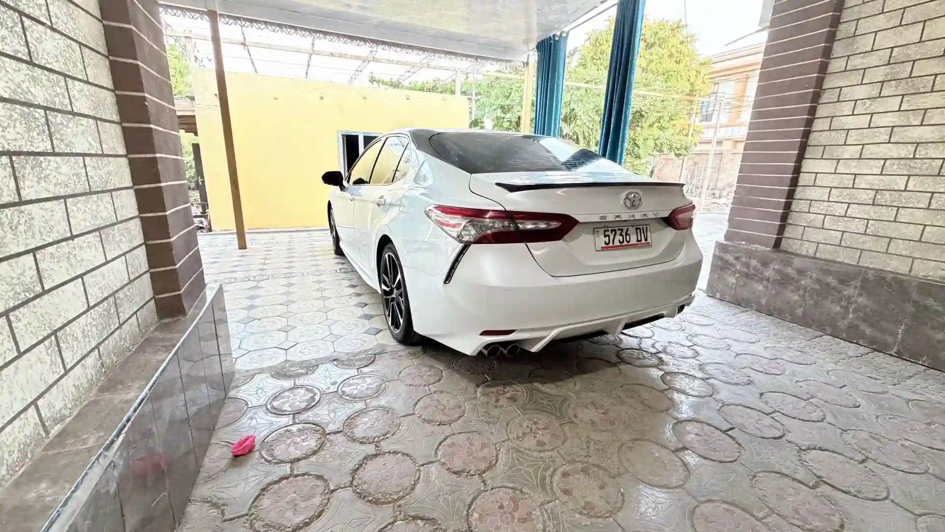 Toyota Camry 2019