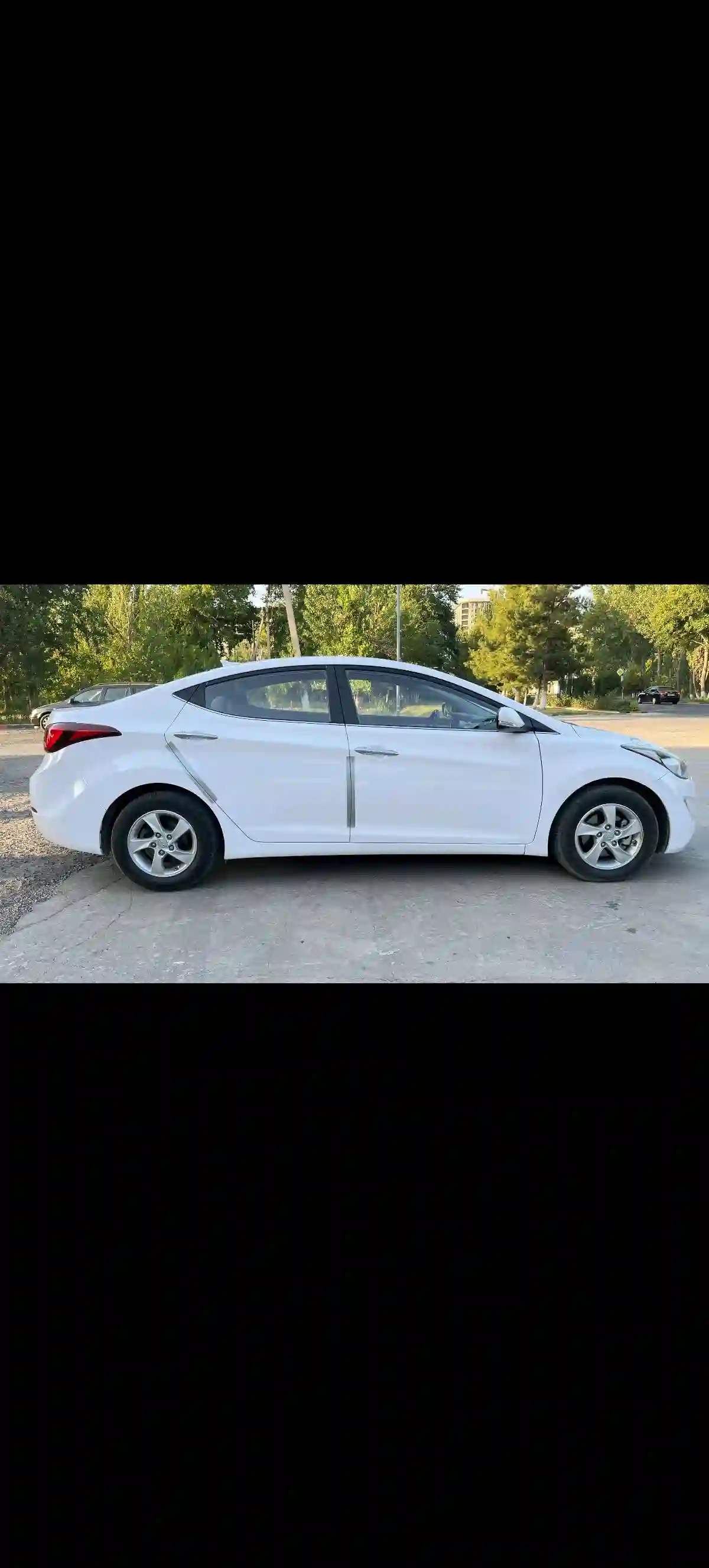 Hyundai Avante 2015