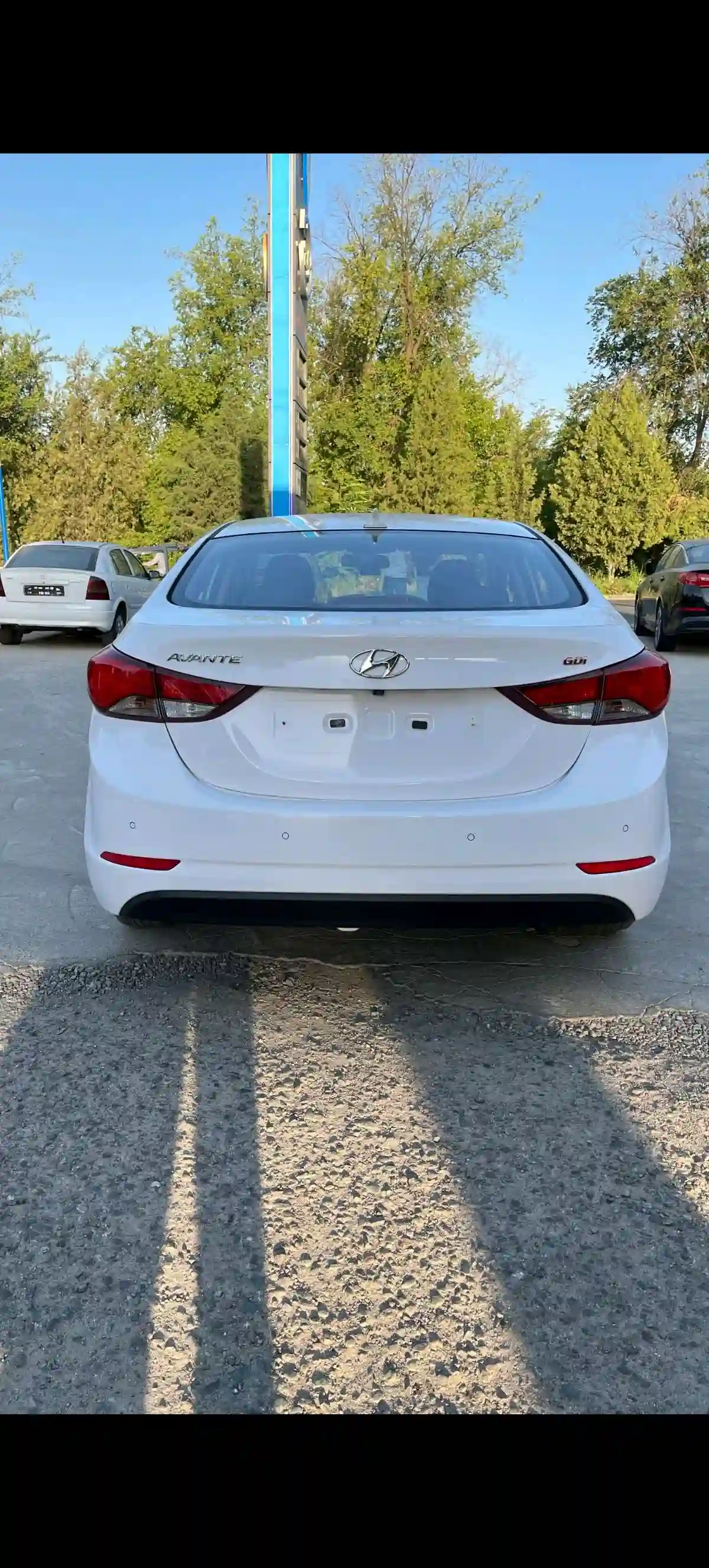 Hyundai Avante 2015