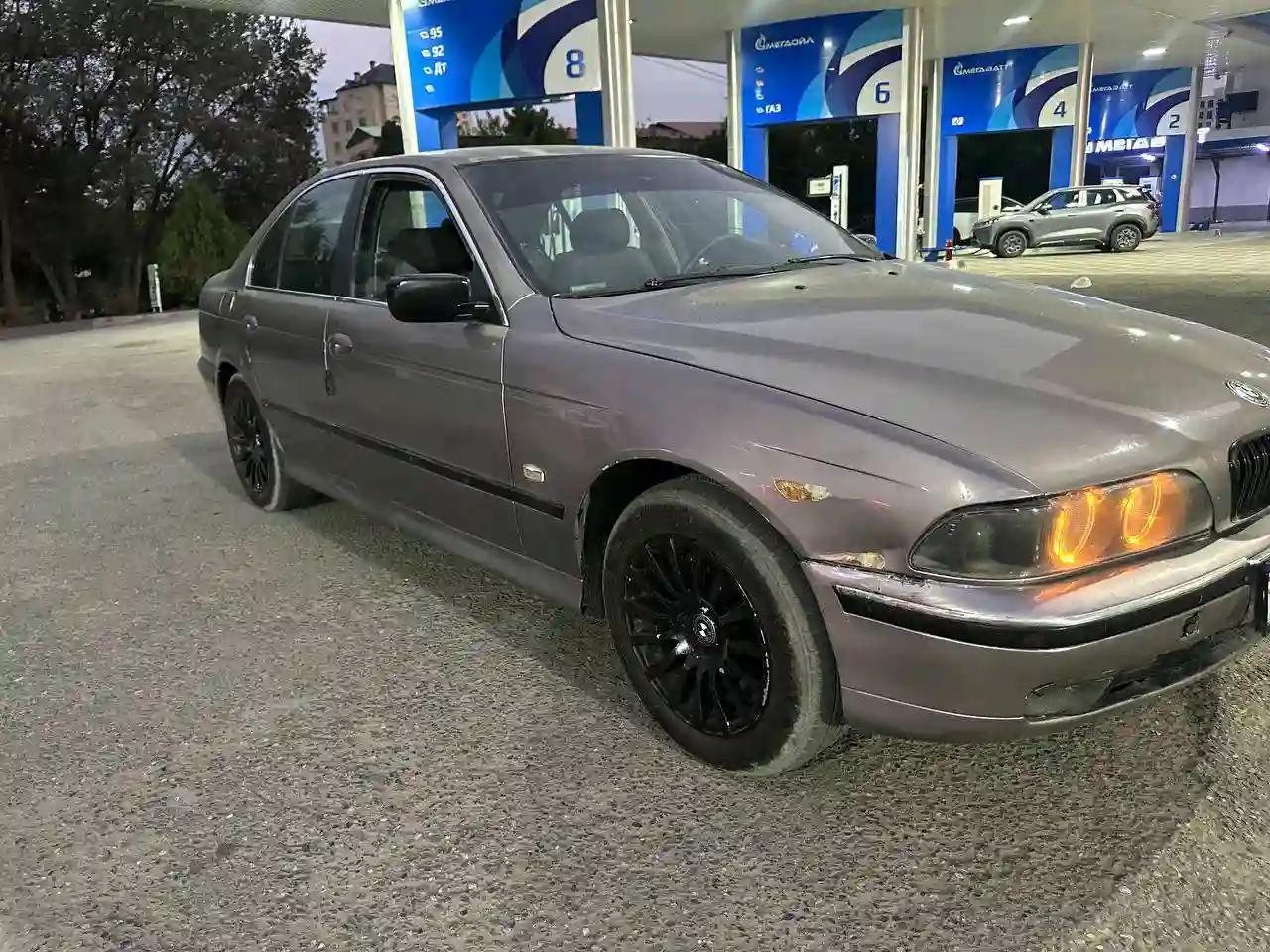 BMW 5 series 1999