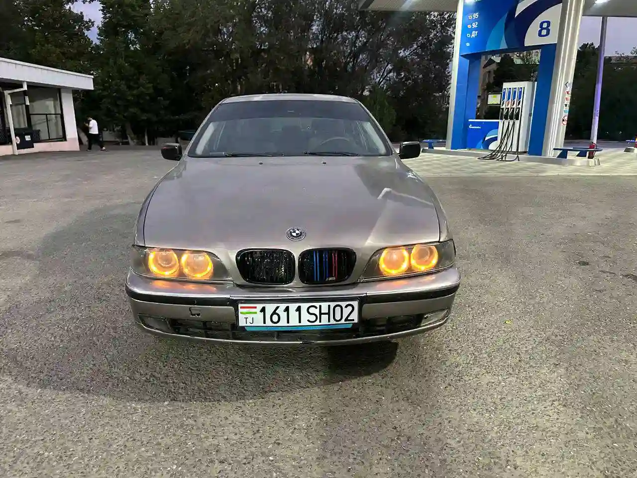 BMW 5 series 1999