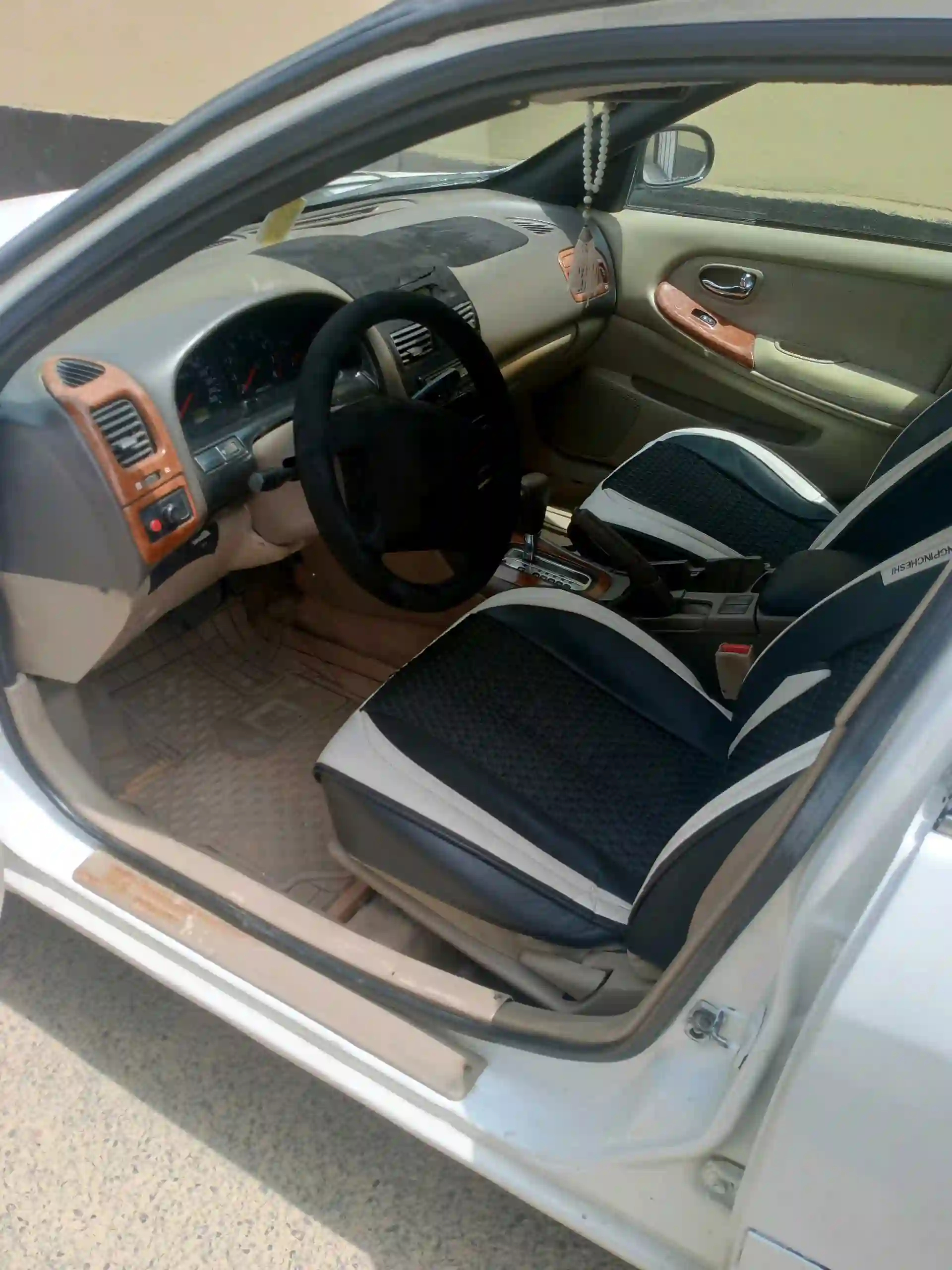 Nissan Maxima 2004