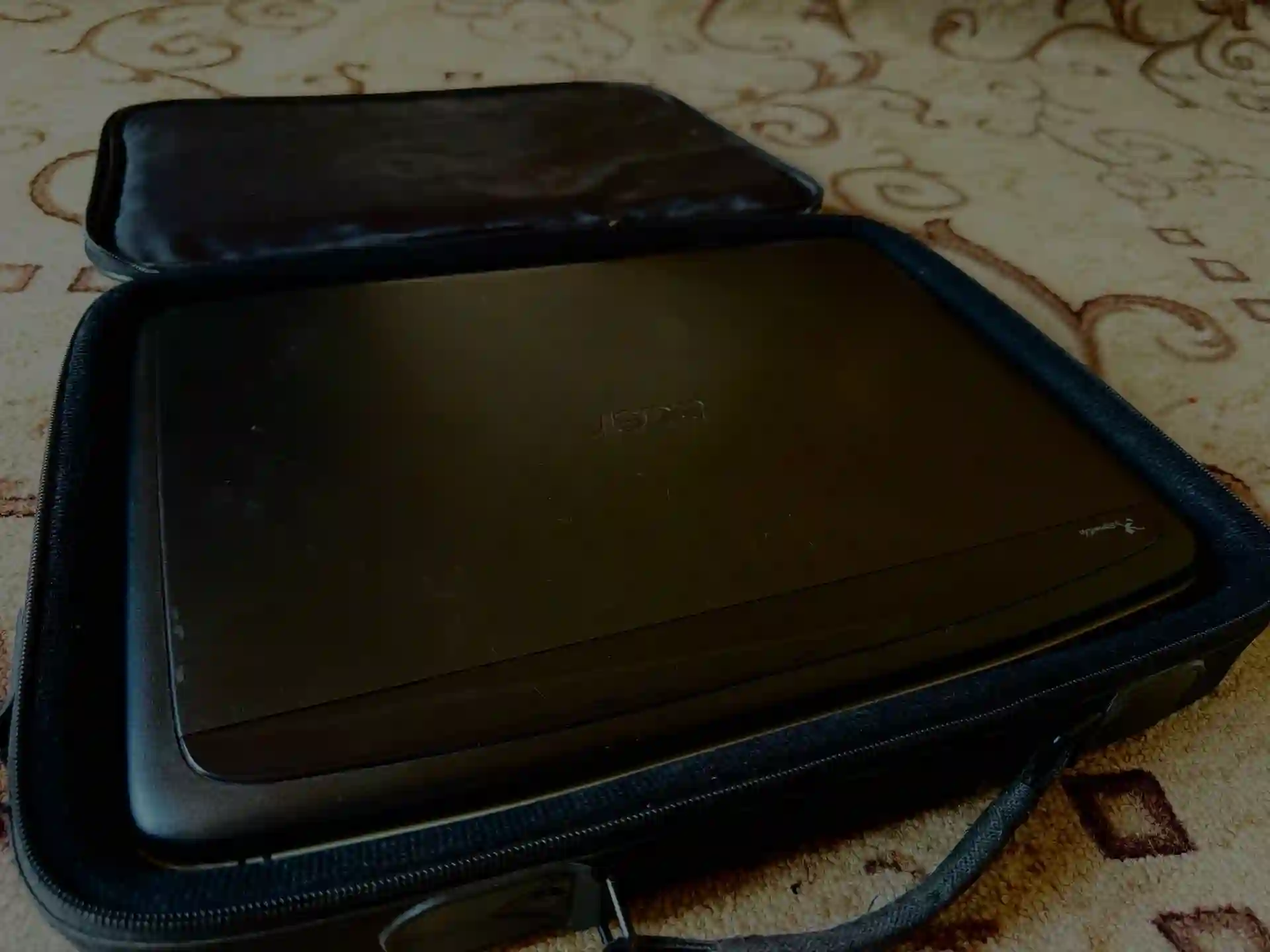Ноутбук ACER