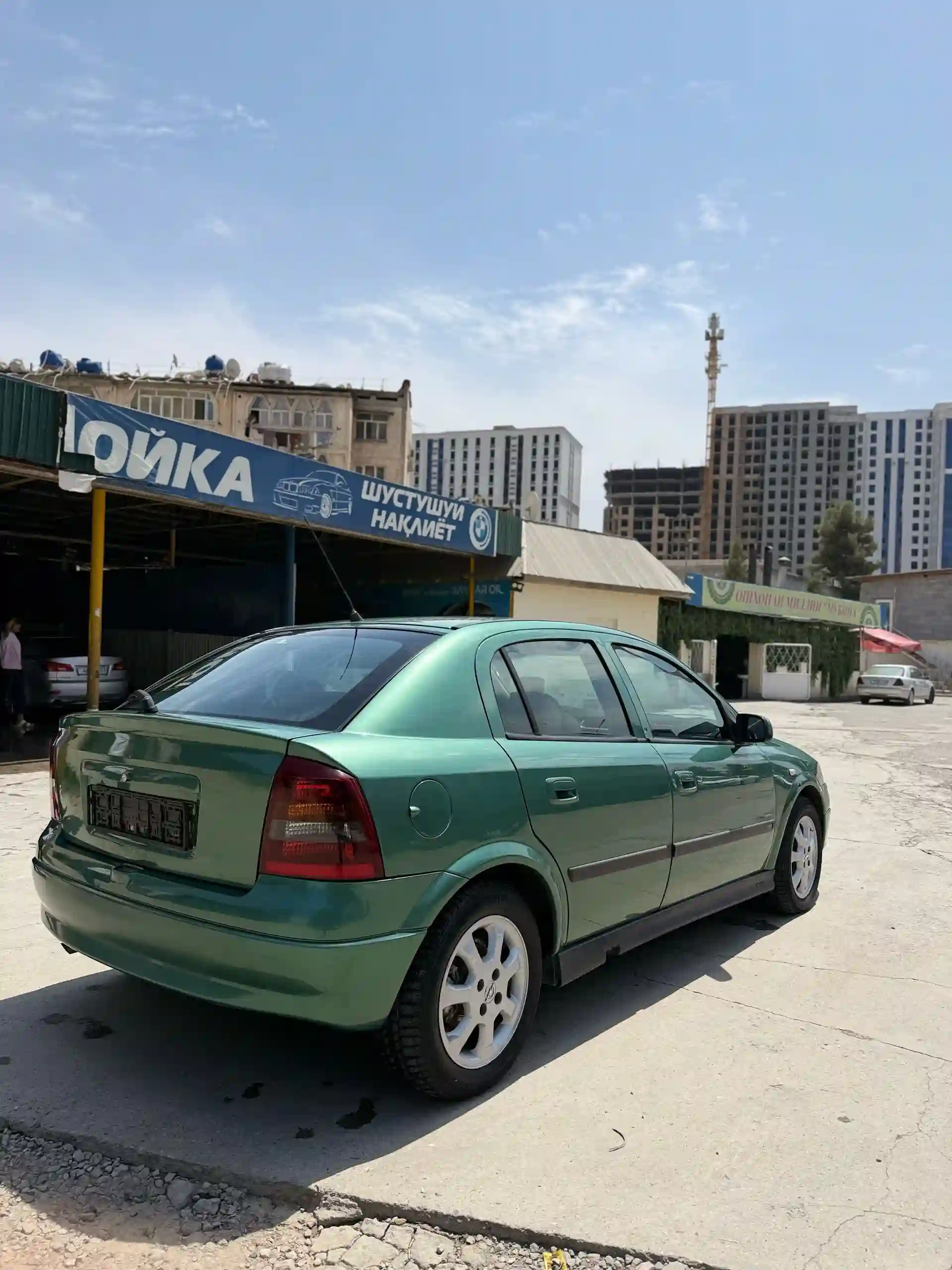 Opel Astra j 1999