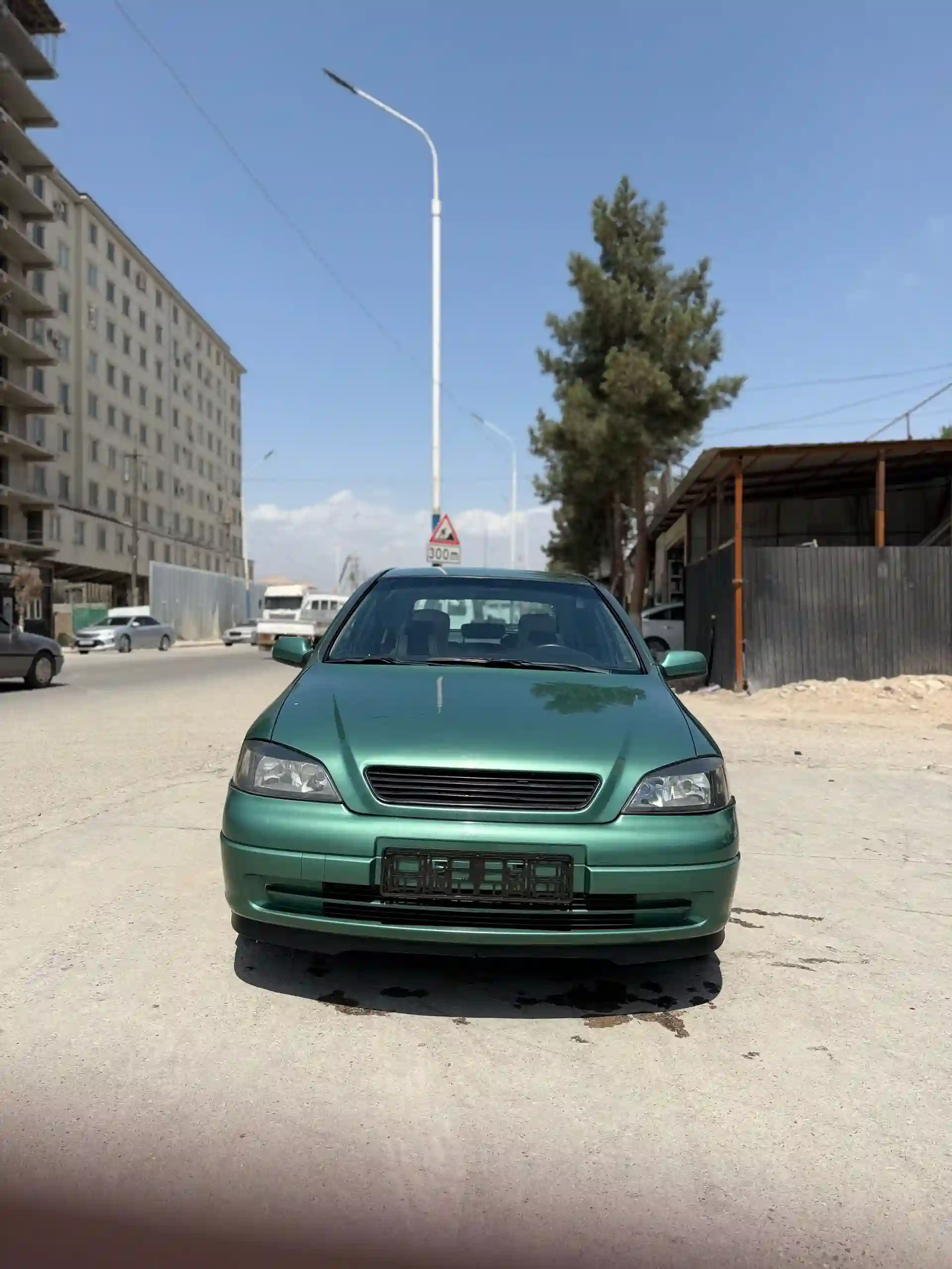 Opel Astra j 1999