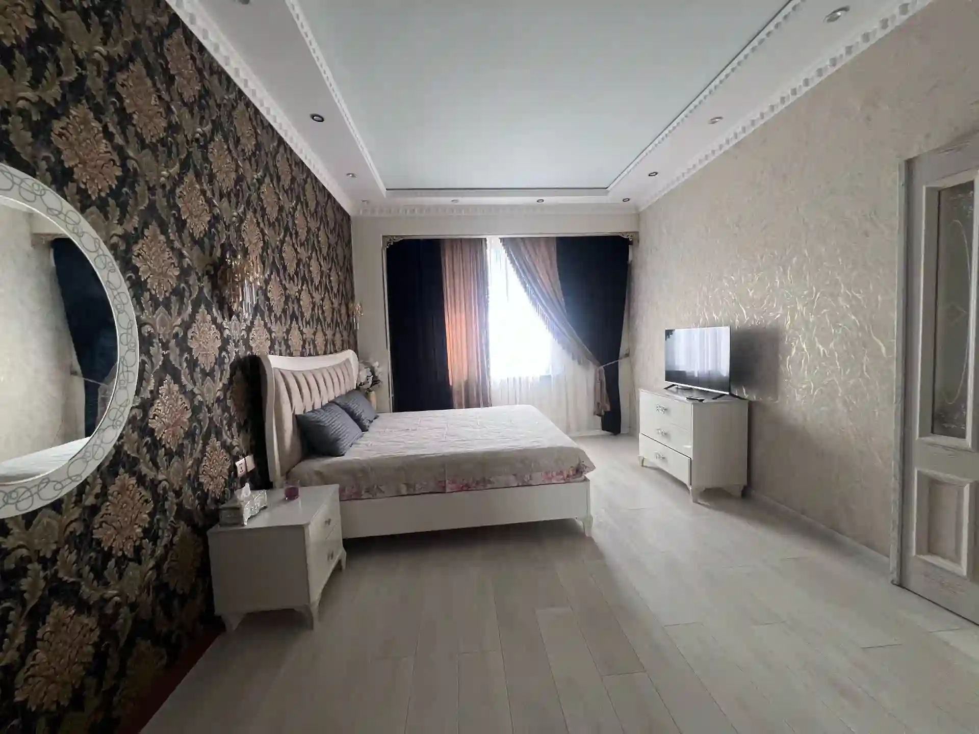 2-к квартира, 16 этаж, 90 м², Славянский университет